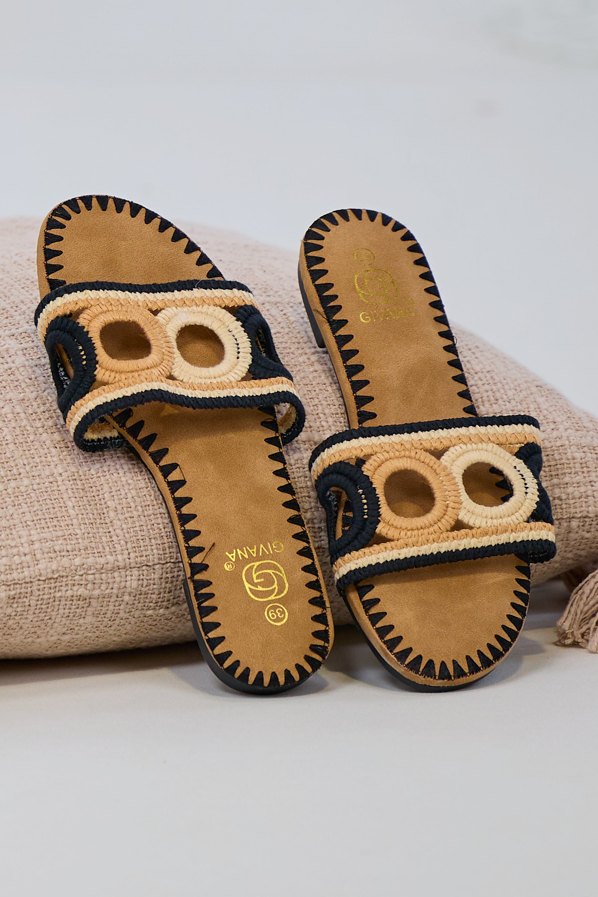 Boho mule, black-cream-nude