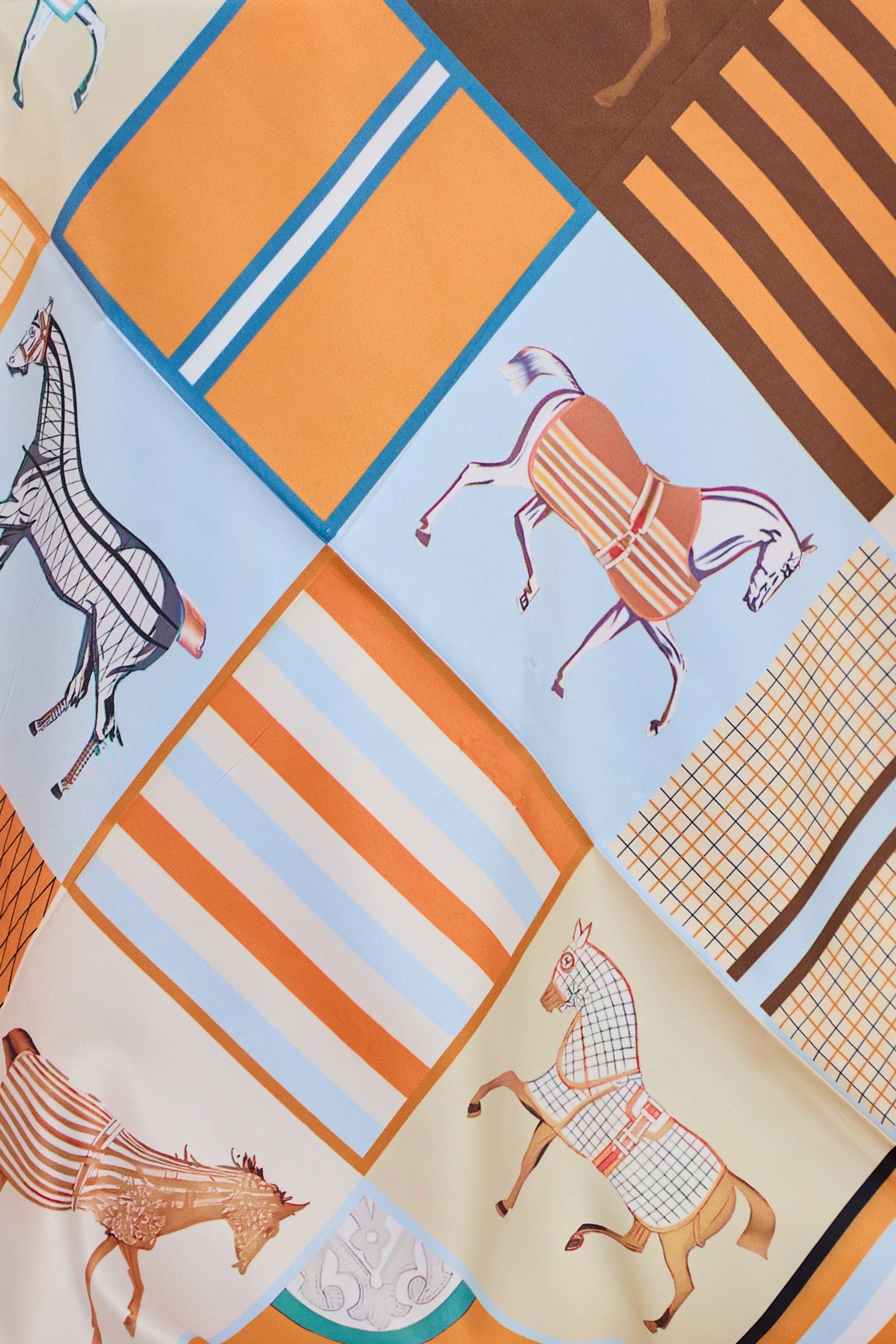 Satin Tuch Horse, orange-hellblau-braun