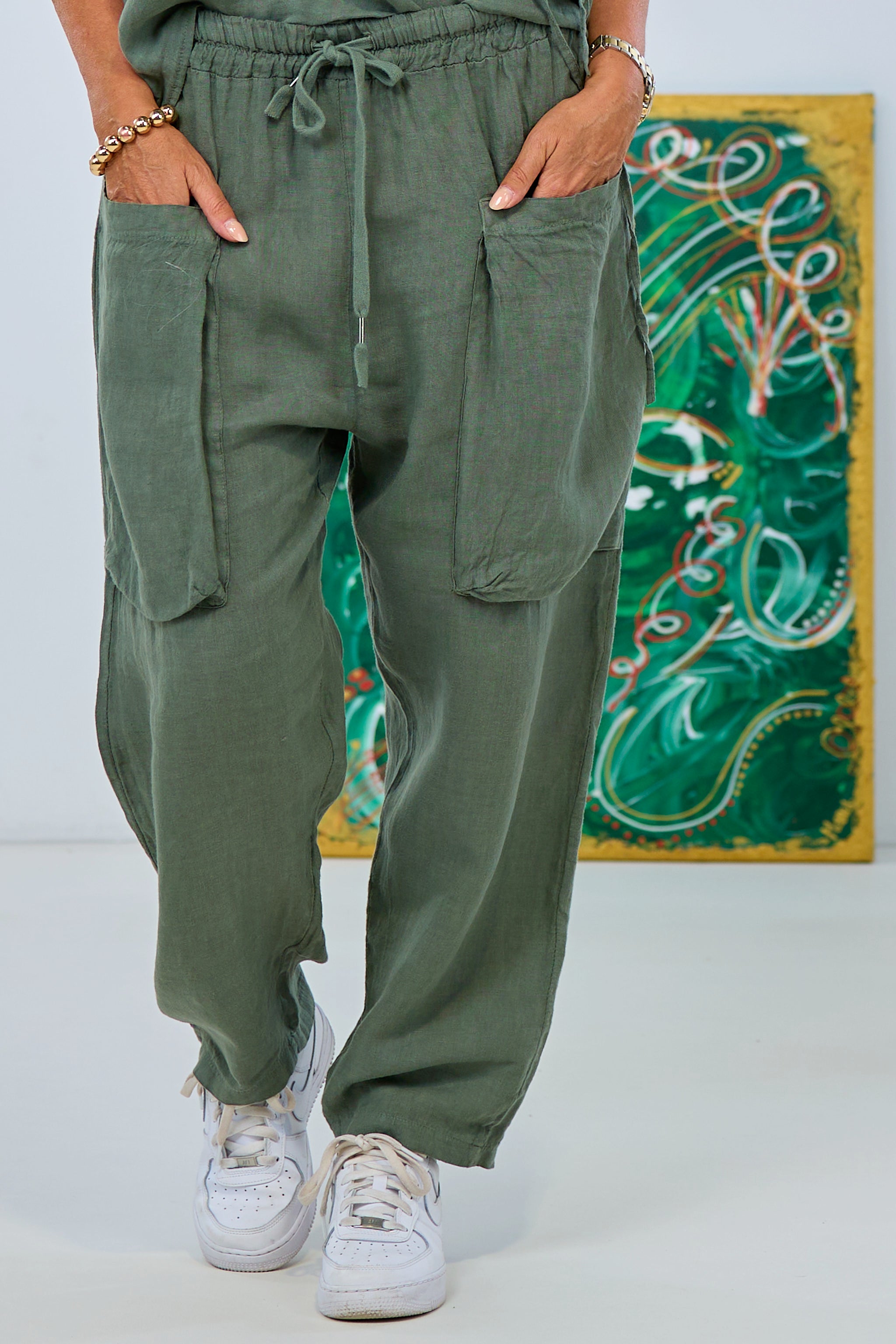 Wide linen pants with large pockets, khaki