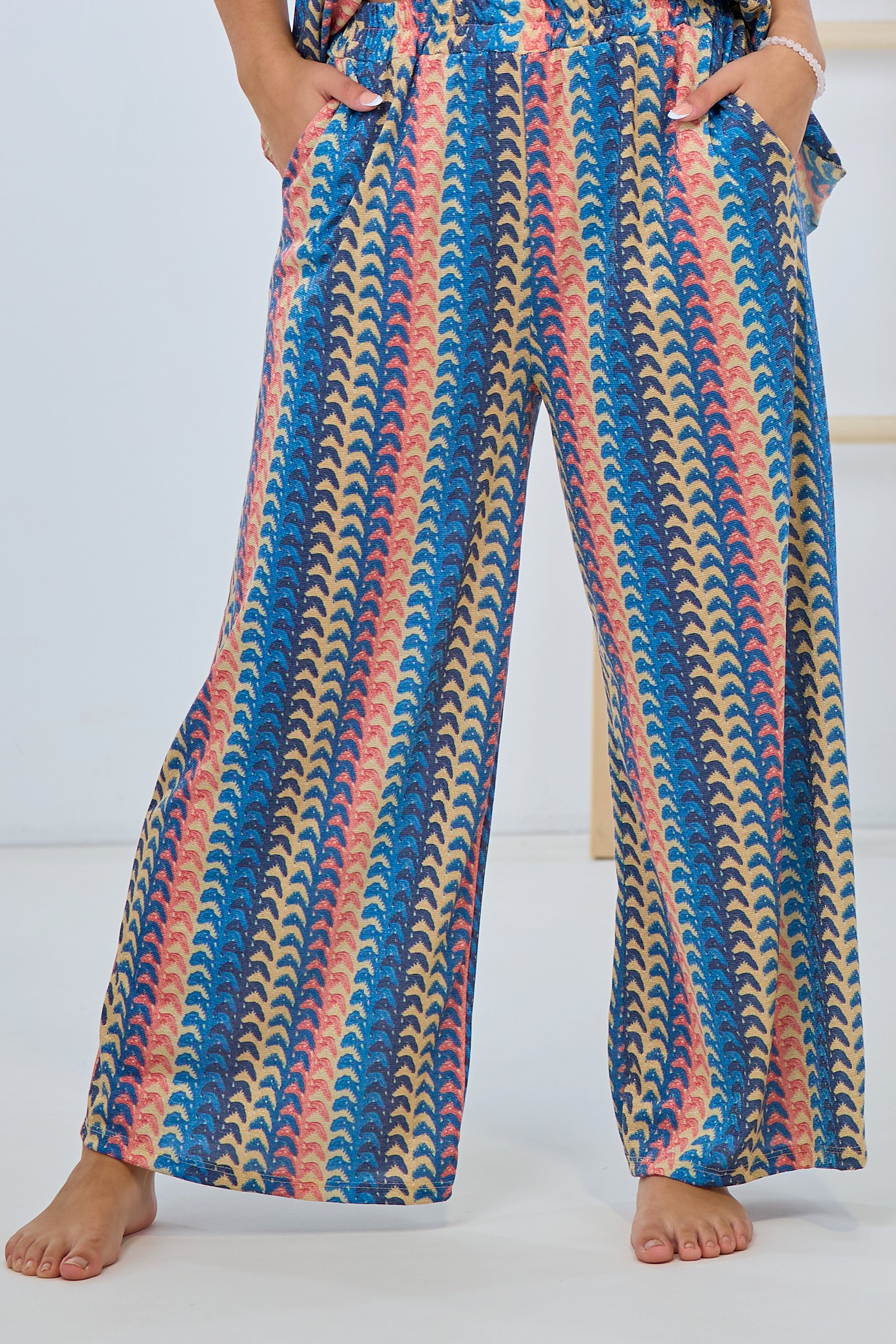 Pants with retro pattern, blue-multicolor-gold