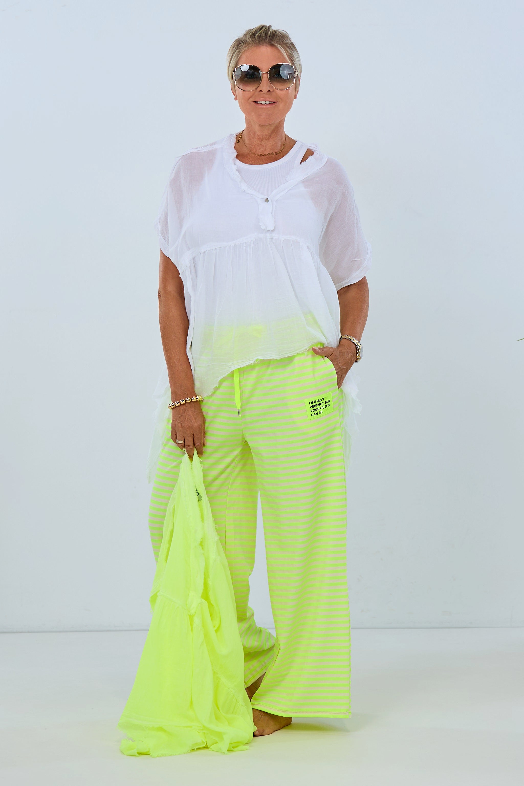 airy blouse with side tails, white