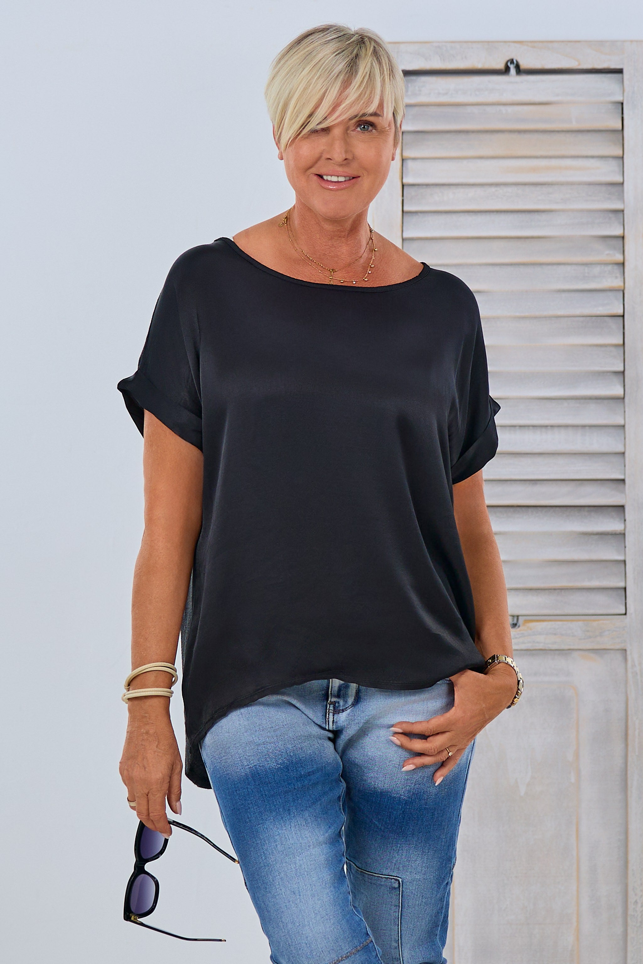 Blusenshirt im Materialmix, schwarz