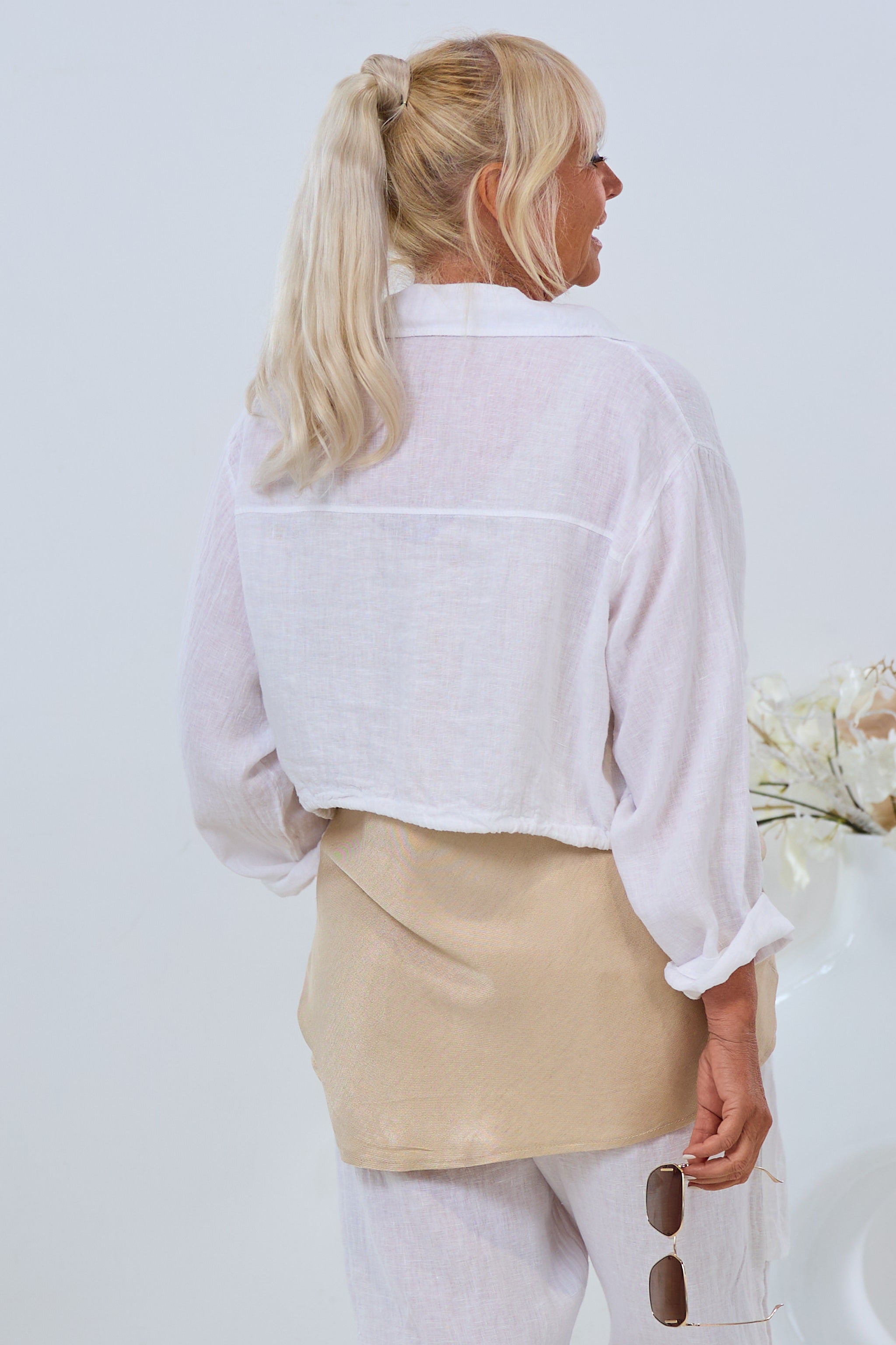 Leinen Jacke mit Kordelzug, ecru-weiß
