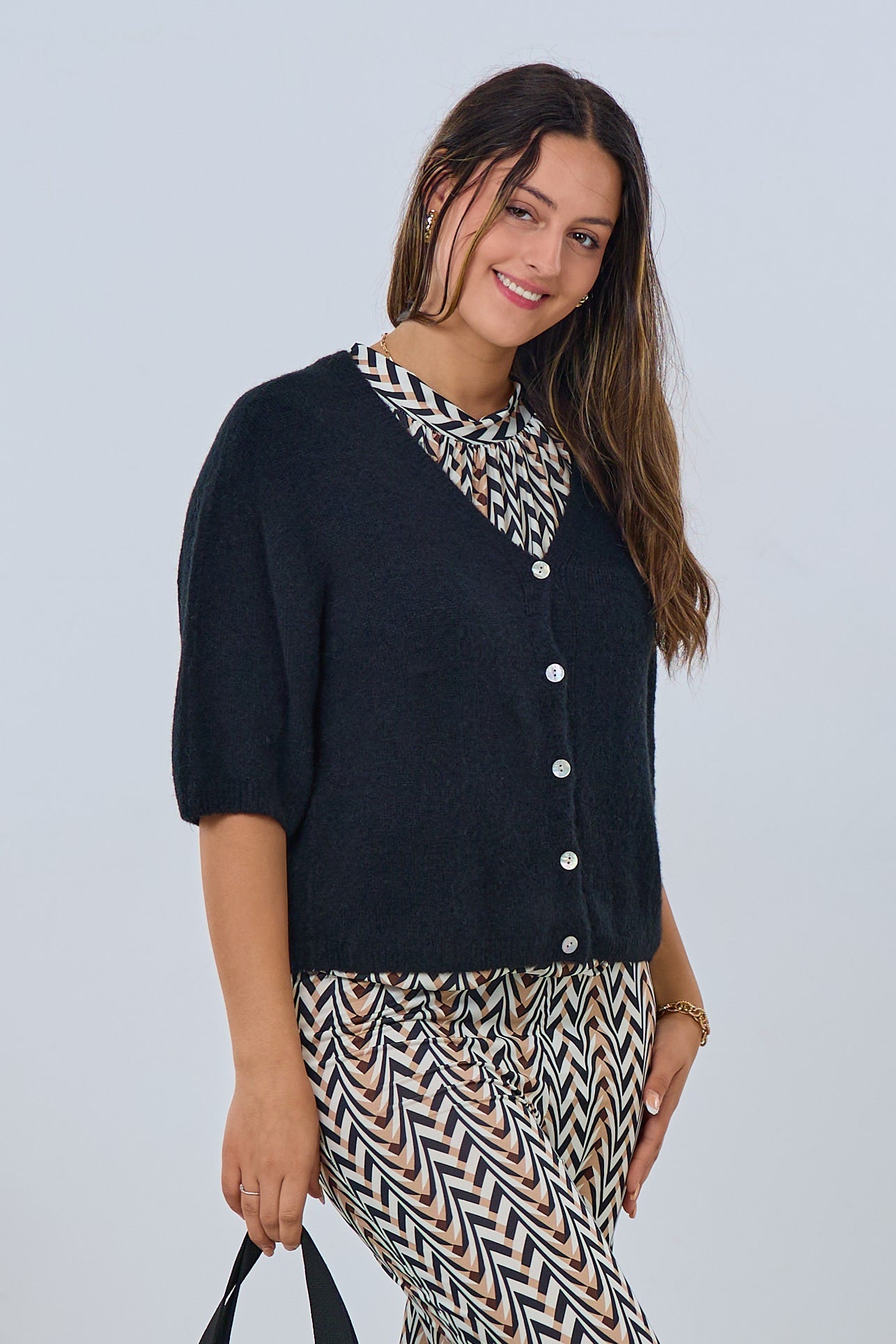 Cardigan mit kurzen Ärmeln, schwarz