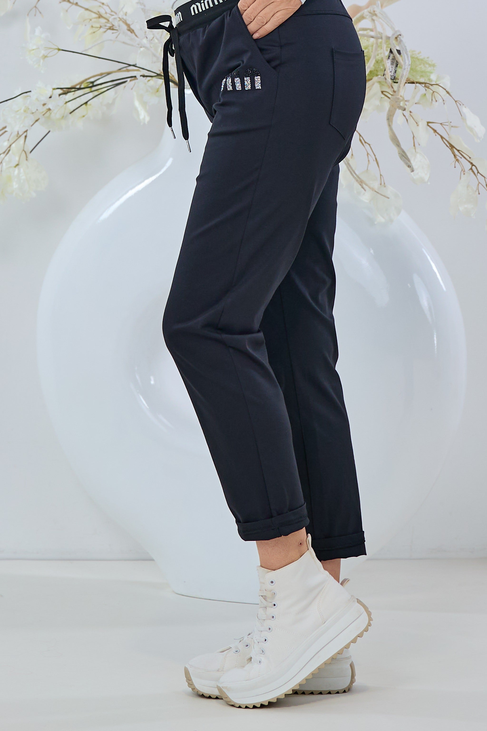 Hose mit tollem Bund, schwarz
