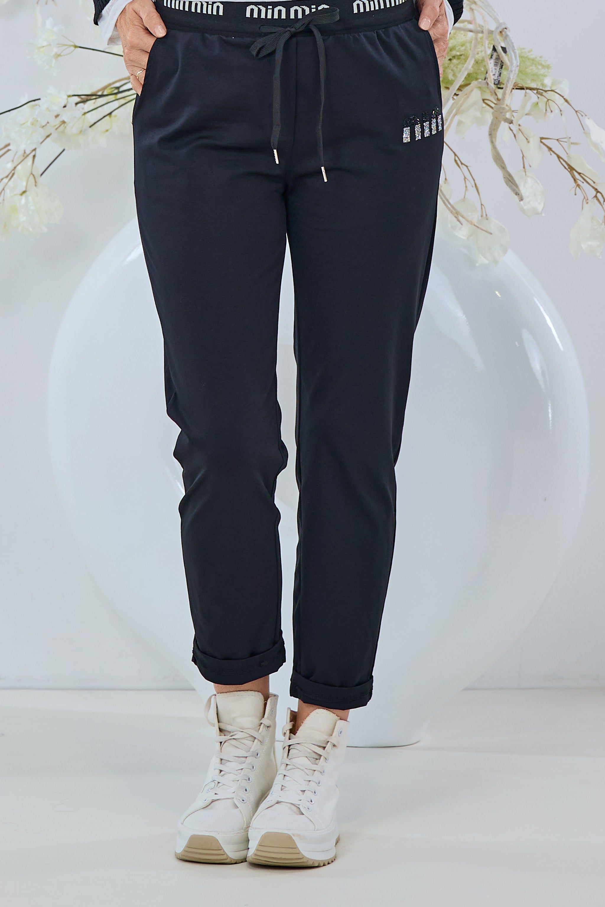 Hose mit tollem Bund, schwarz
