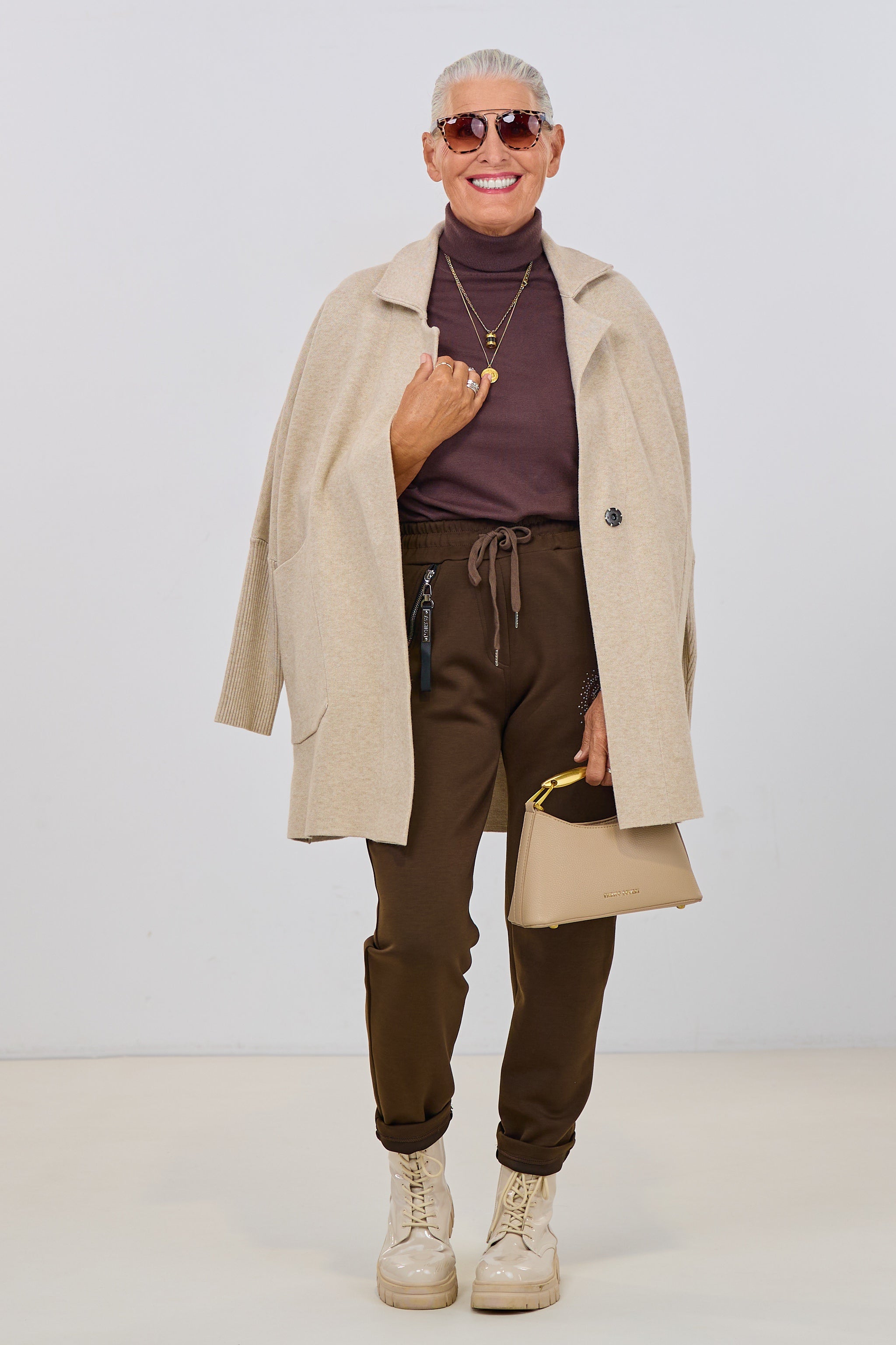 Oversized Feinstrick Longjacke, beige