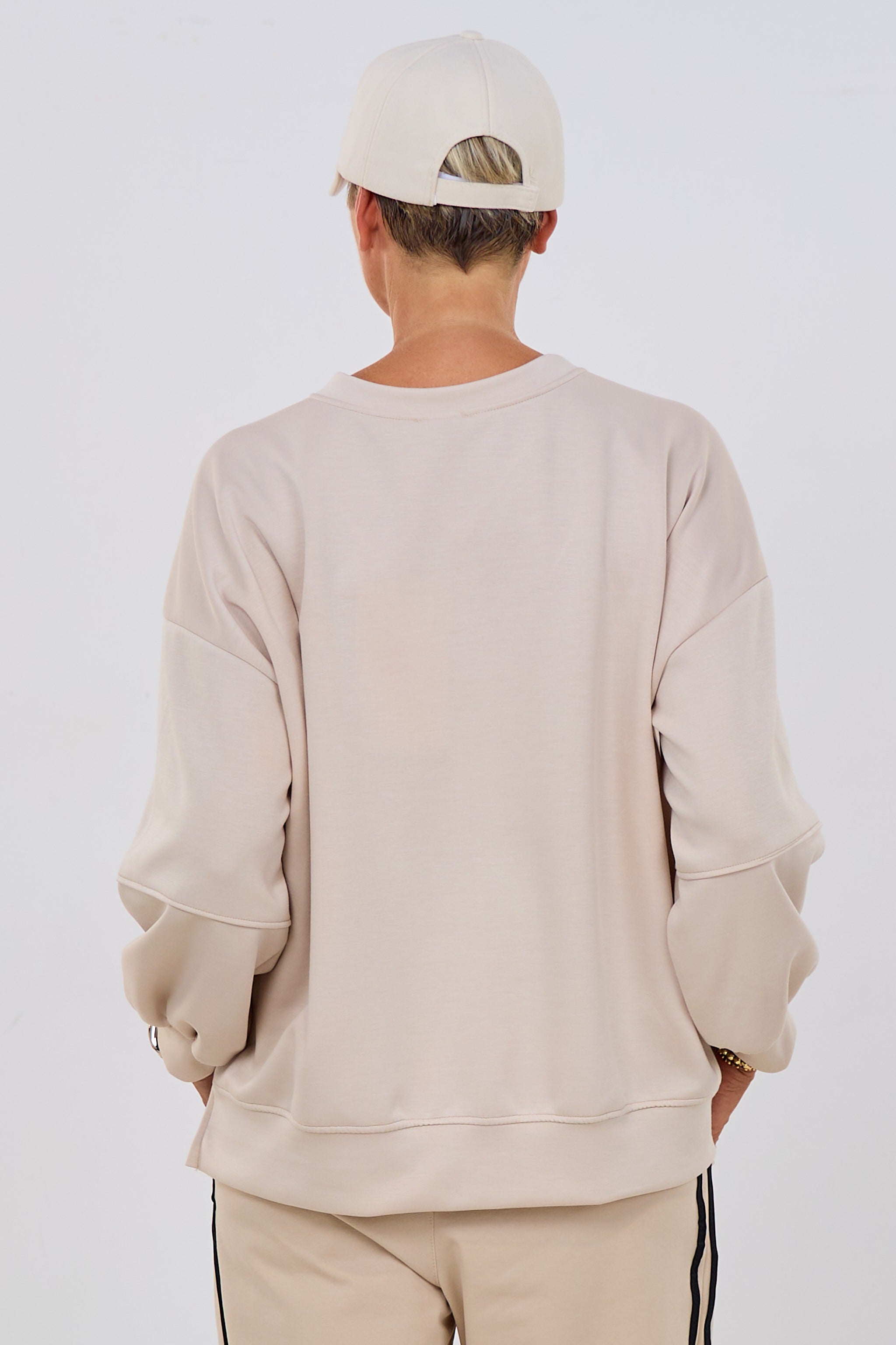 Sweaty mit St. Tropez-Prägung, beige