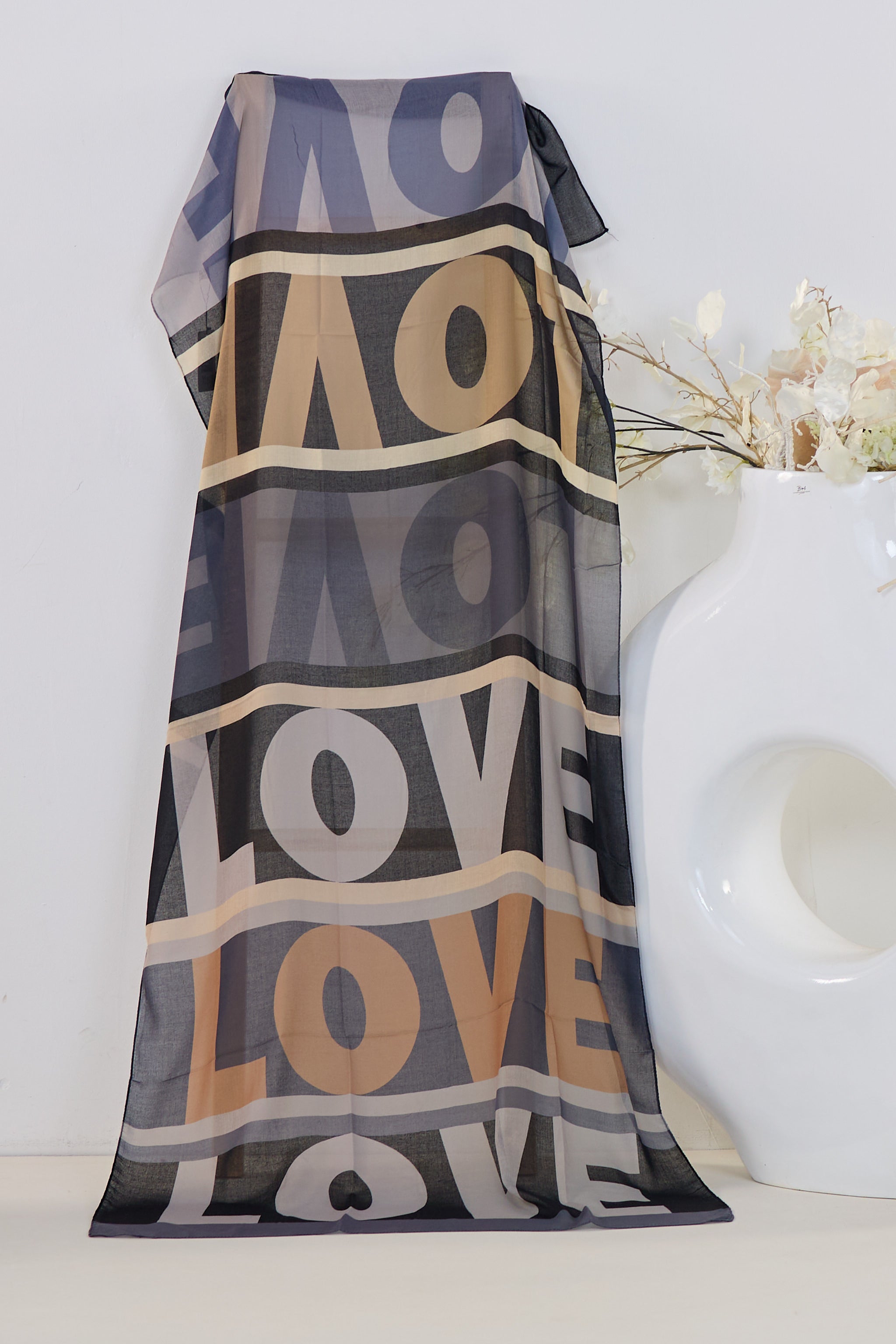 Feines Tuch LOVE, schwarz-grau