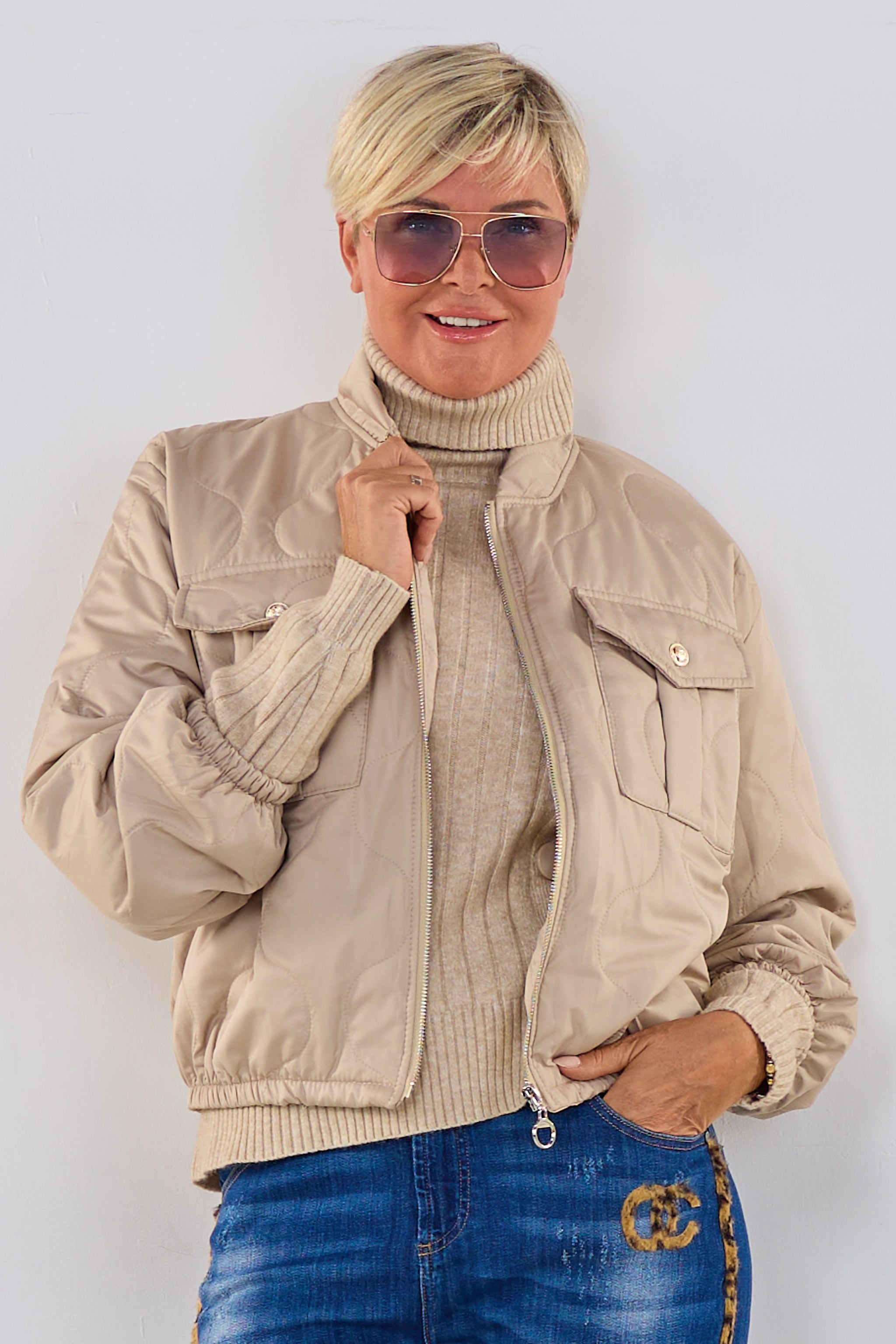 Gesteppte Bomberjacke, beige