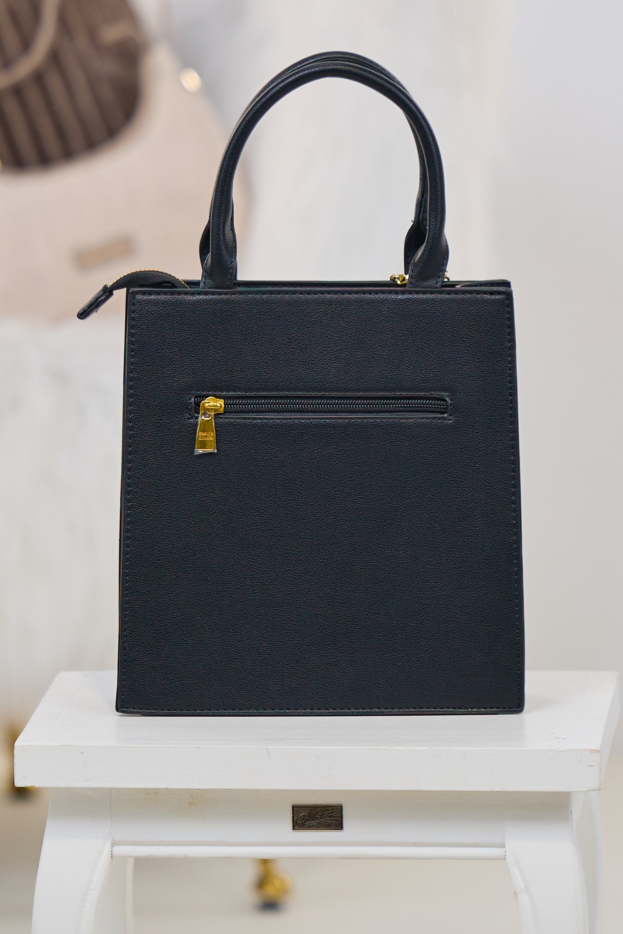 Henkeltasche mit Prägung, schwarz