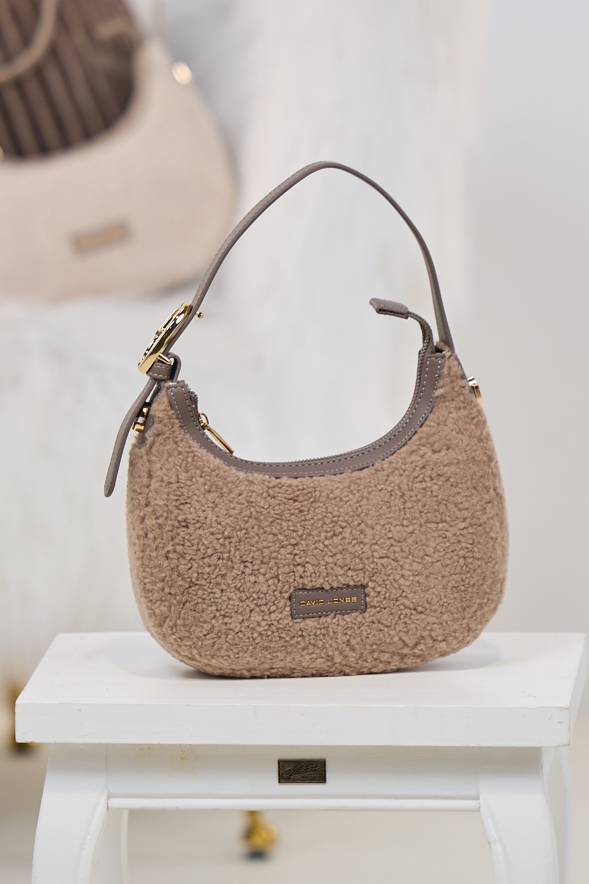 kleine Teddy-Schultertasche, taupe