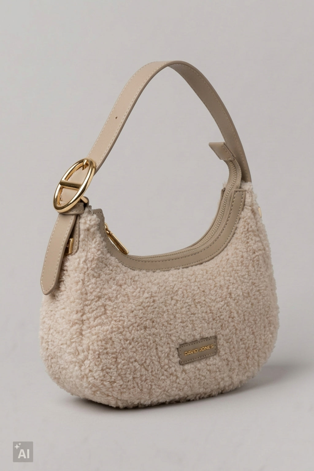 small teddy shoulder bag, ecru