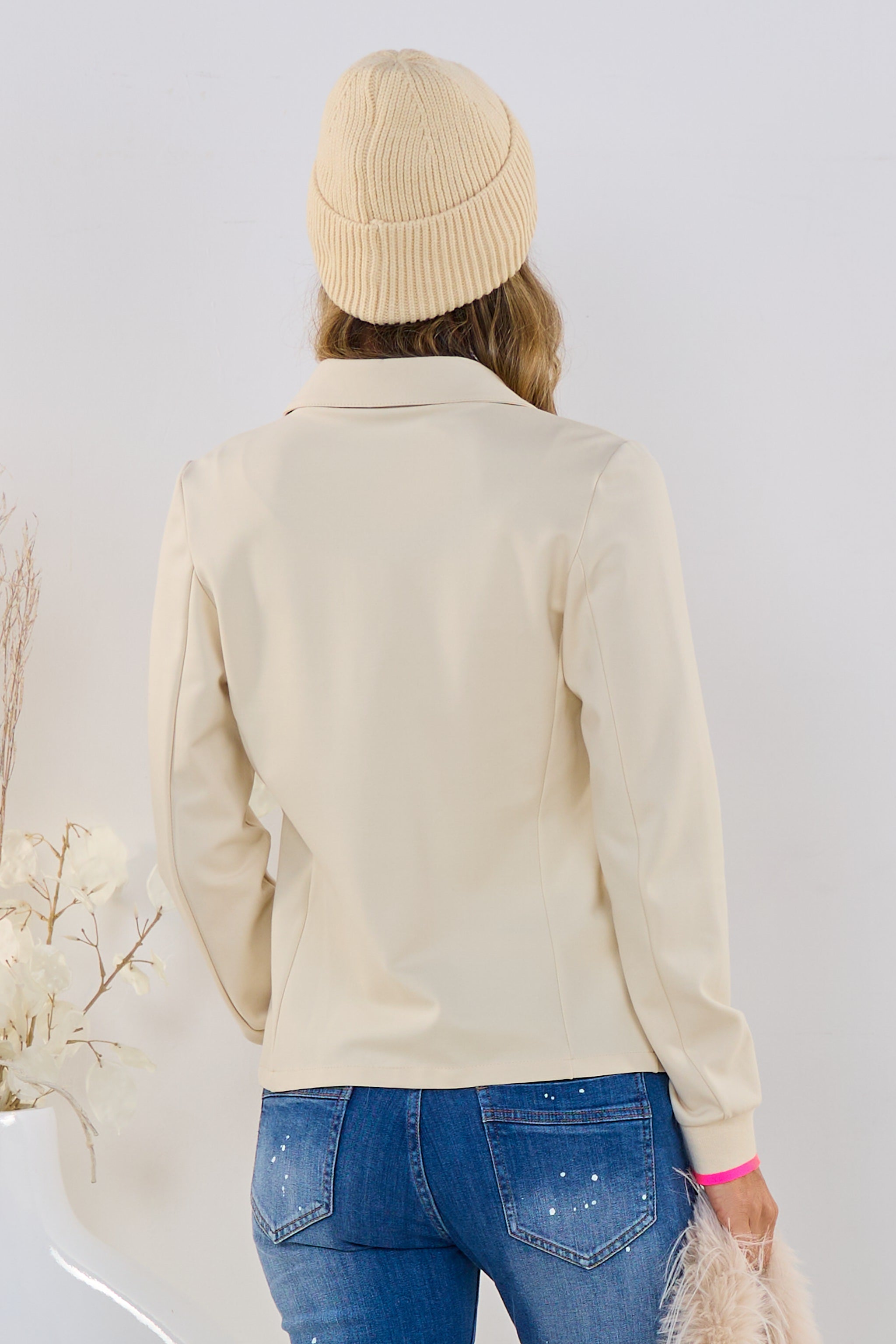Kurzer Blazer mit Smiley, creme-neonpink