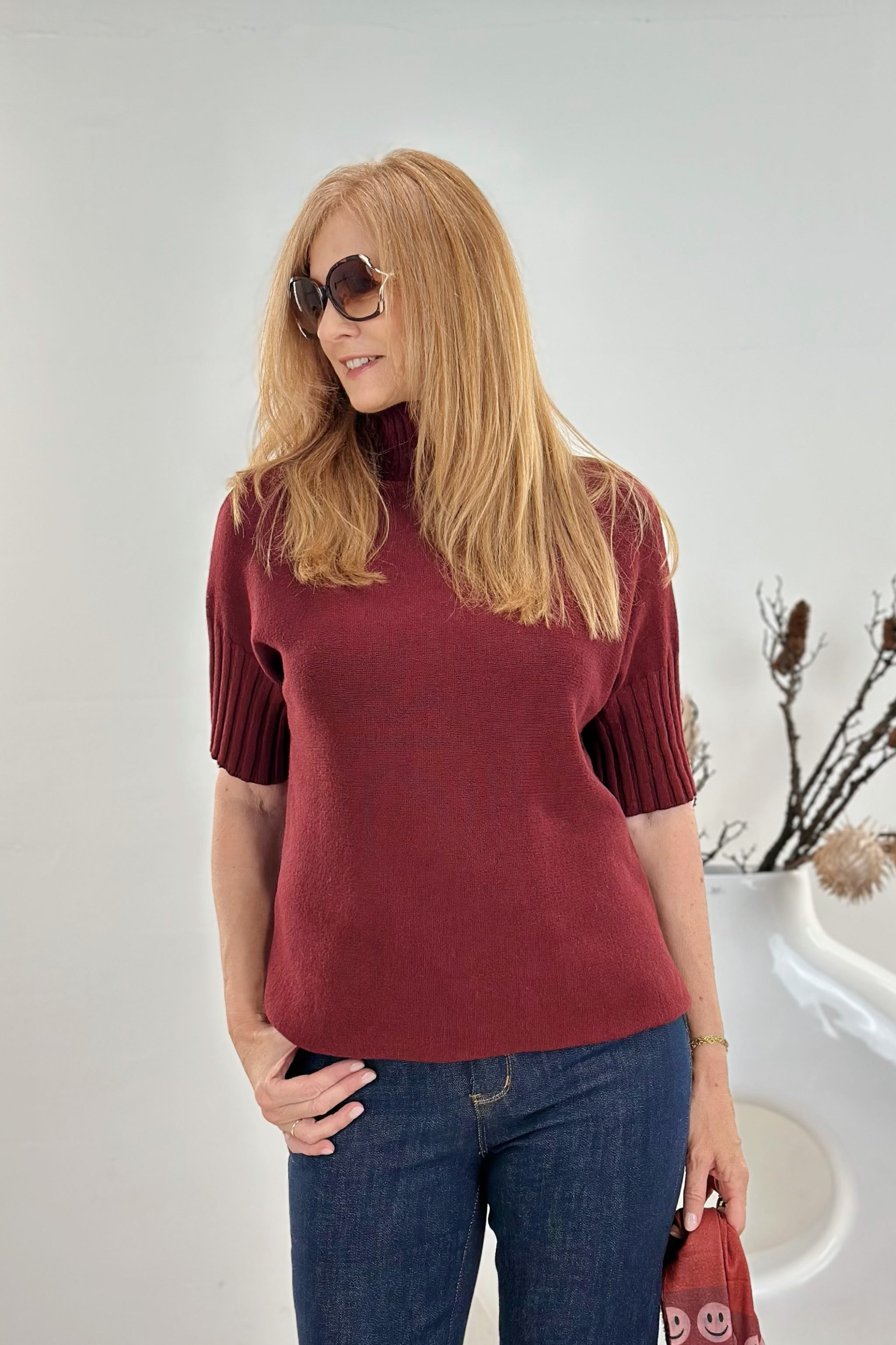 Weicher Kurzarm Pulli mit turtleneck, bordeaux (rostrot)