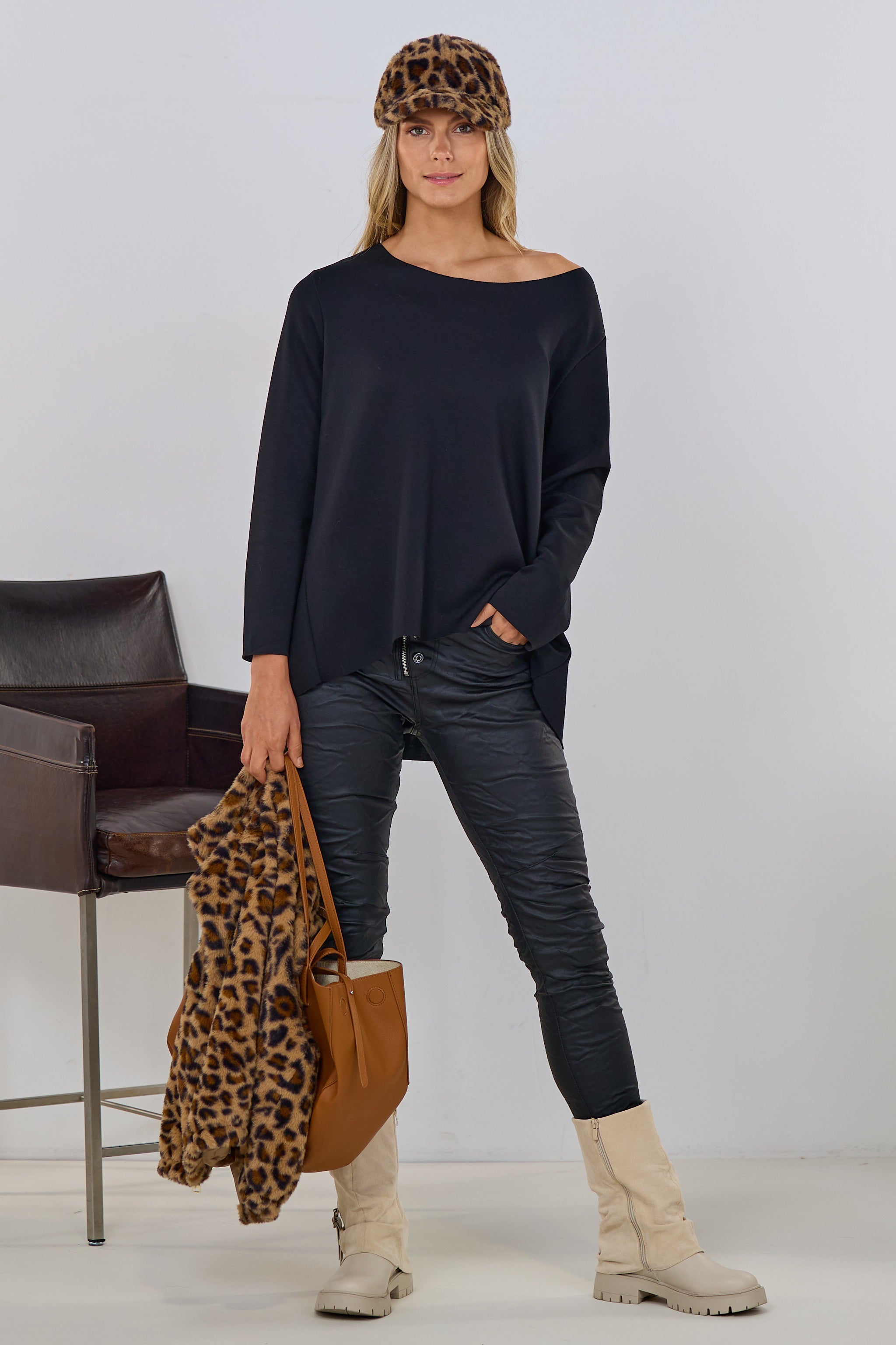 Cozy Basic Shirt, schwarz