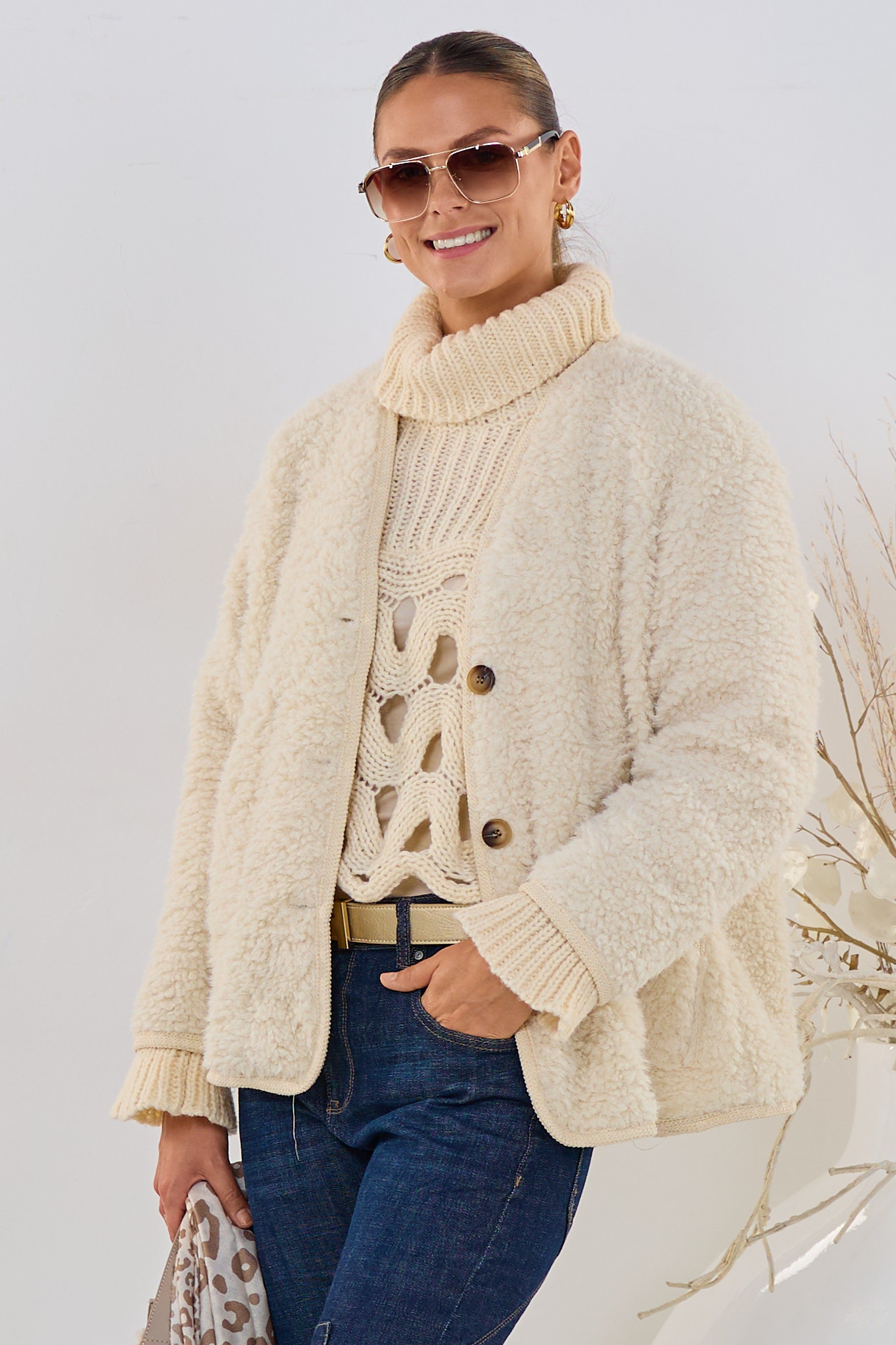 Leichte Jacke mit Teddyfell, beige