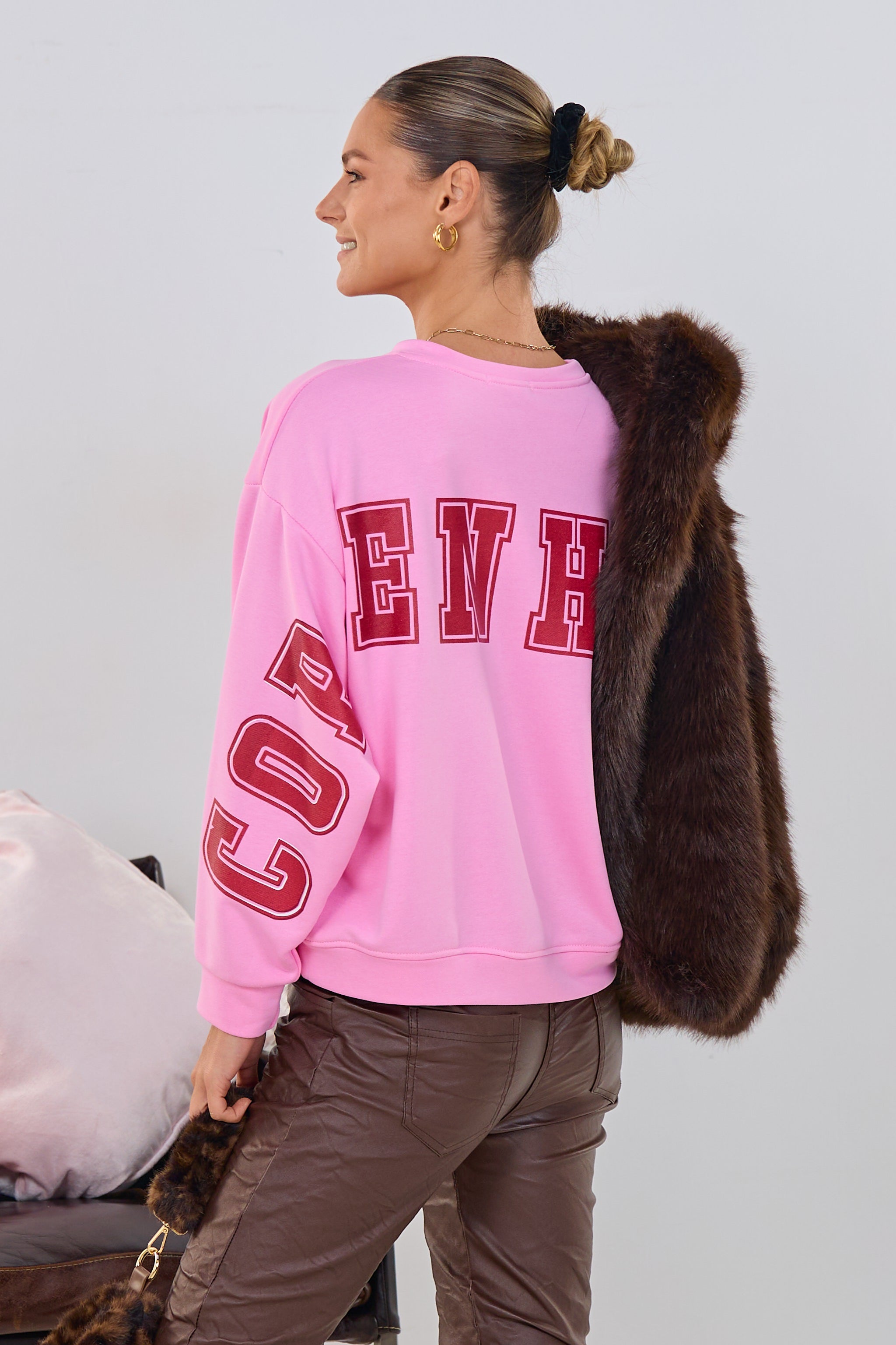Sweaty mit Copenhagen-Print, rosa-rot