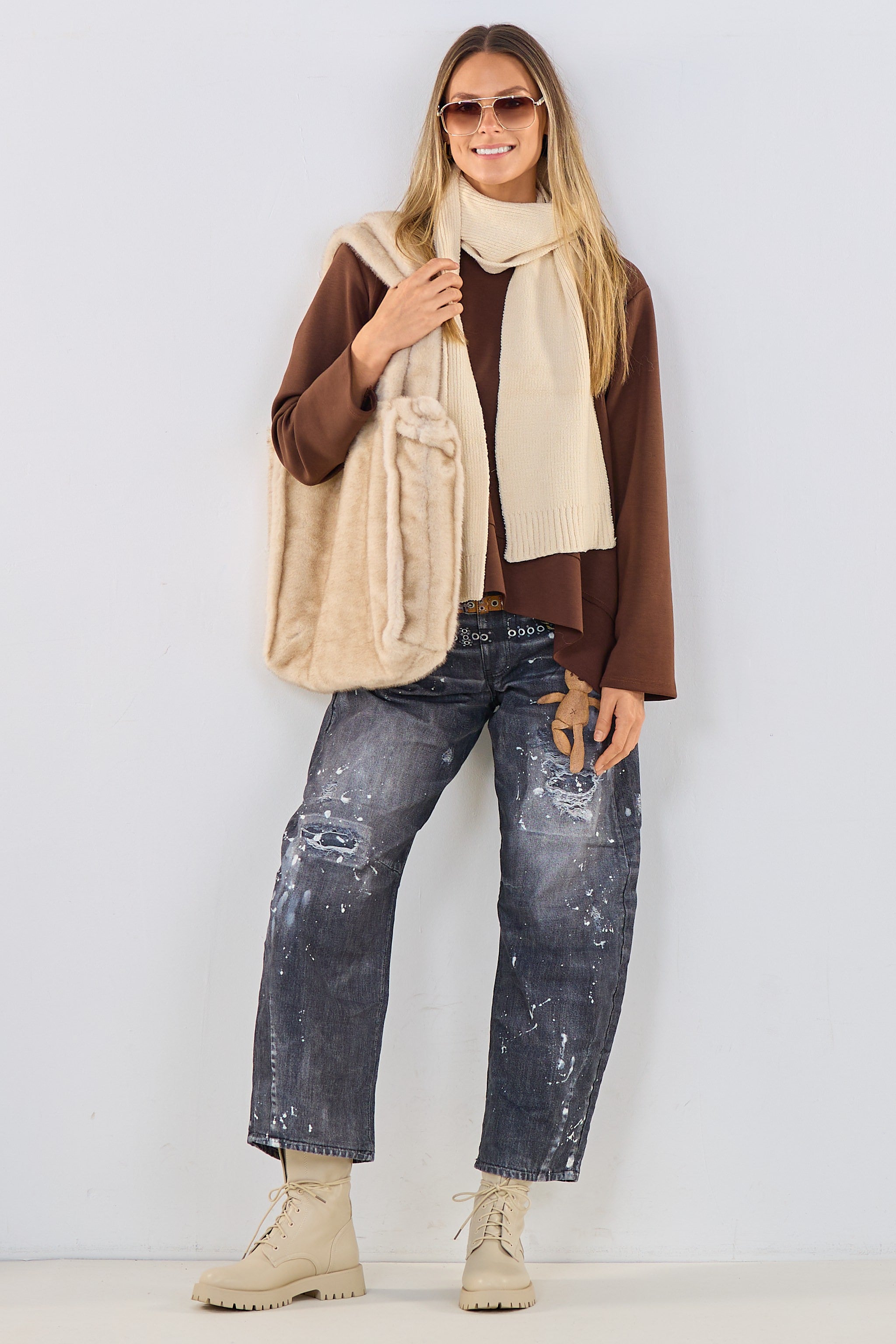 Cozy Basic Shirt mit Rundhalsausschnitt, braun
