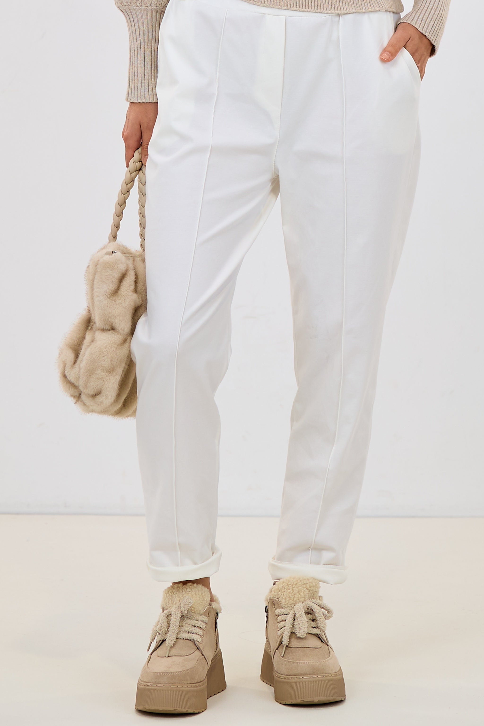 Stoffhose mit Biese, ecru