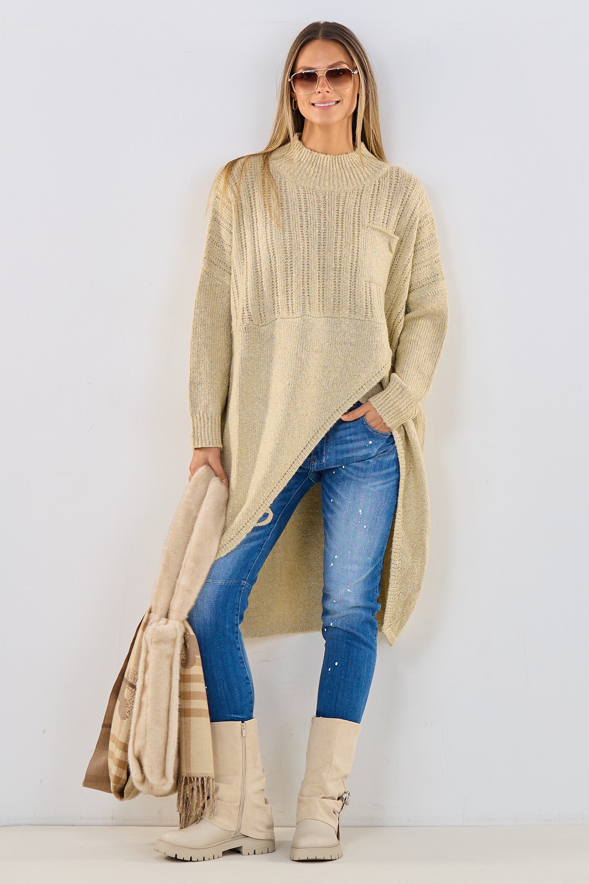 Longpullover mit Überschlag, beige