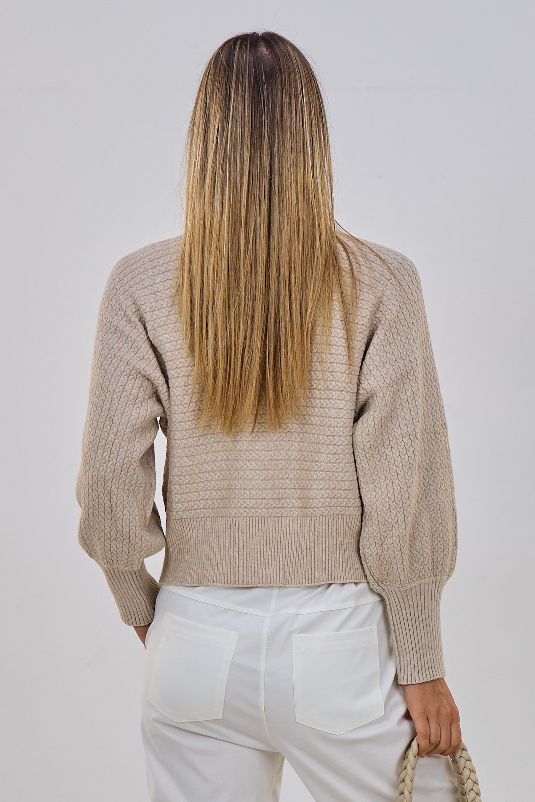 Strickpulli mit Zopfmuster, beige
