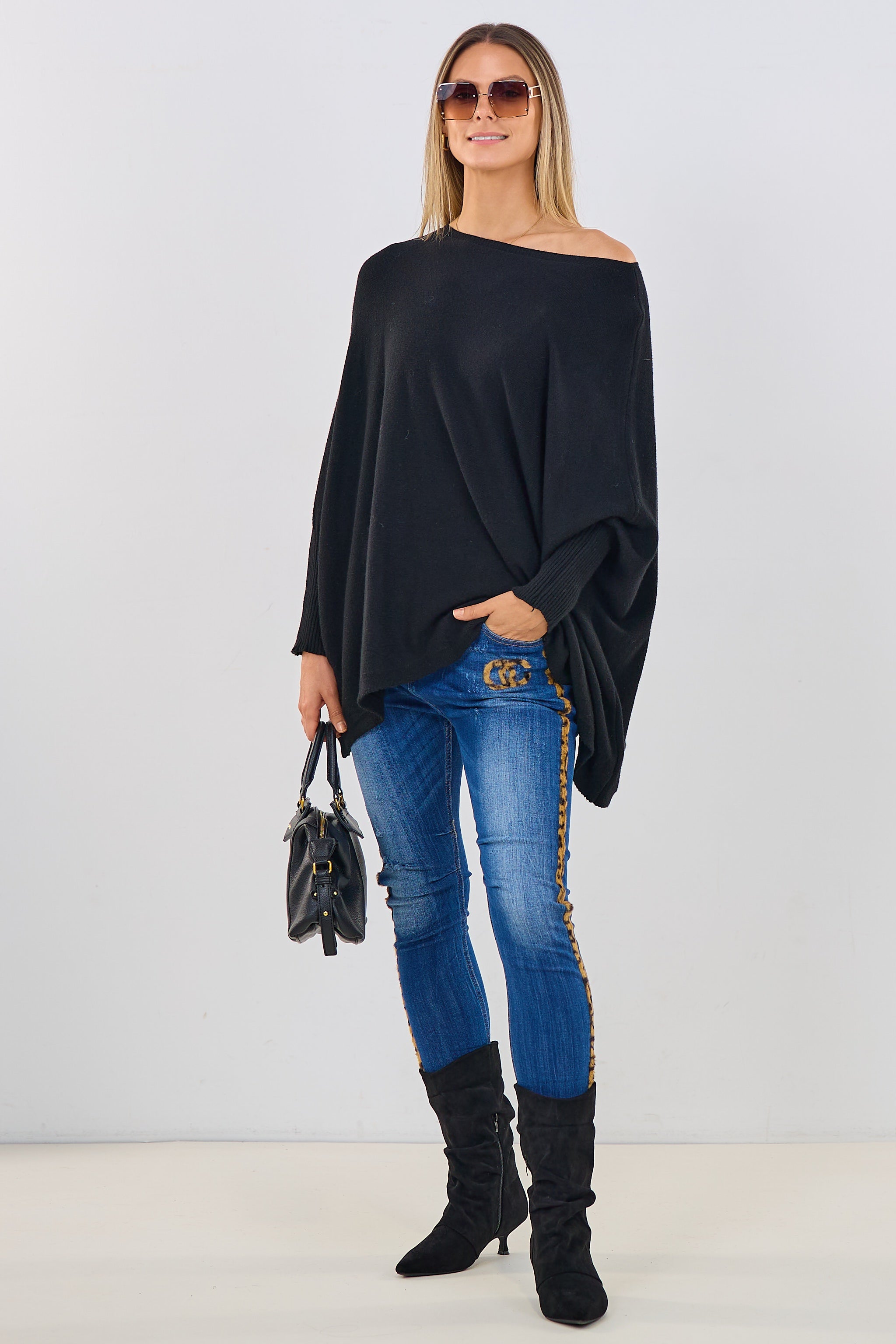 Pulli mit Fledermausärmeln, schwarz