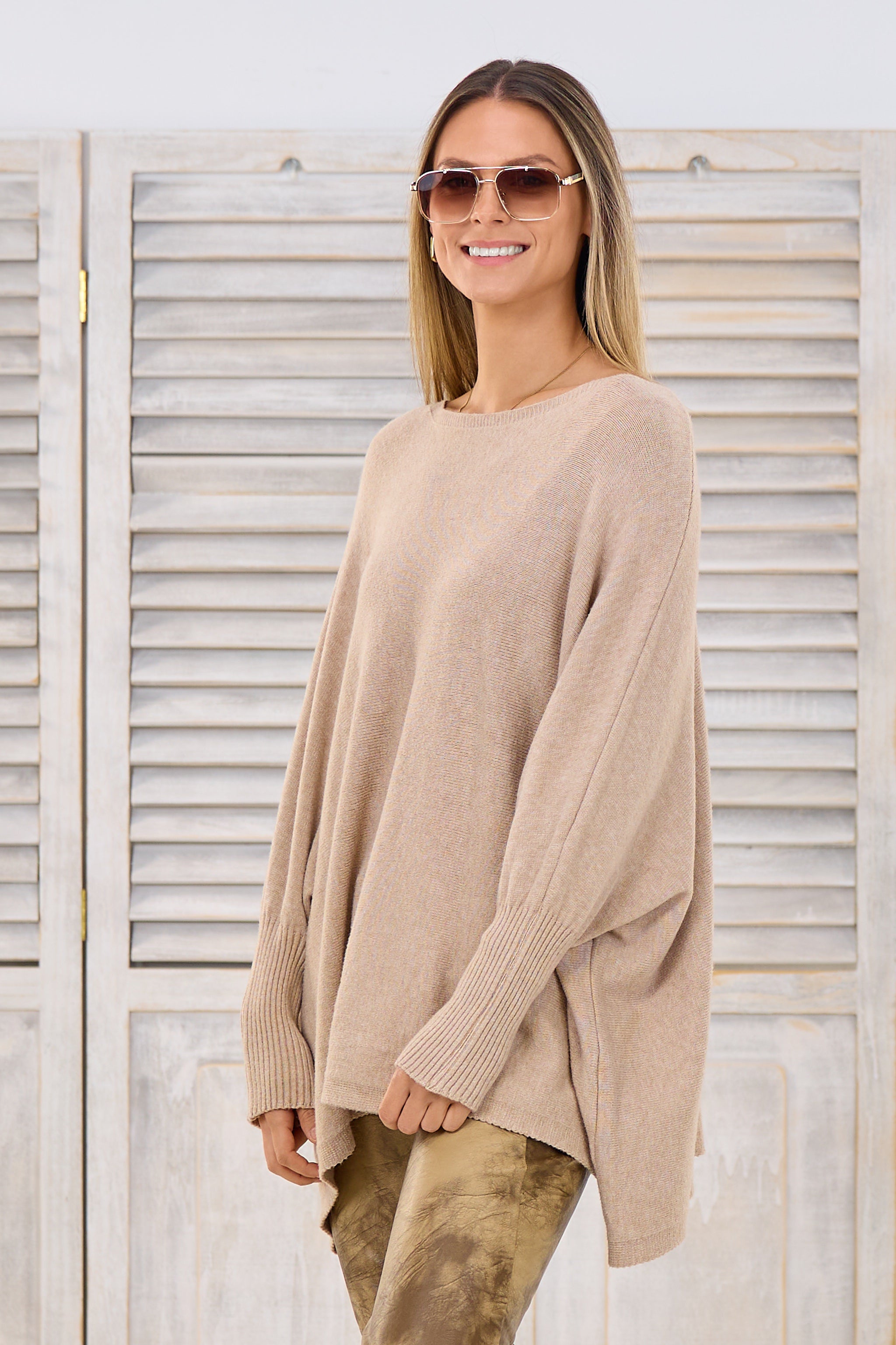 Pulli mit Fledermausärmeln, beige