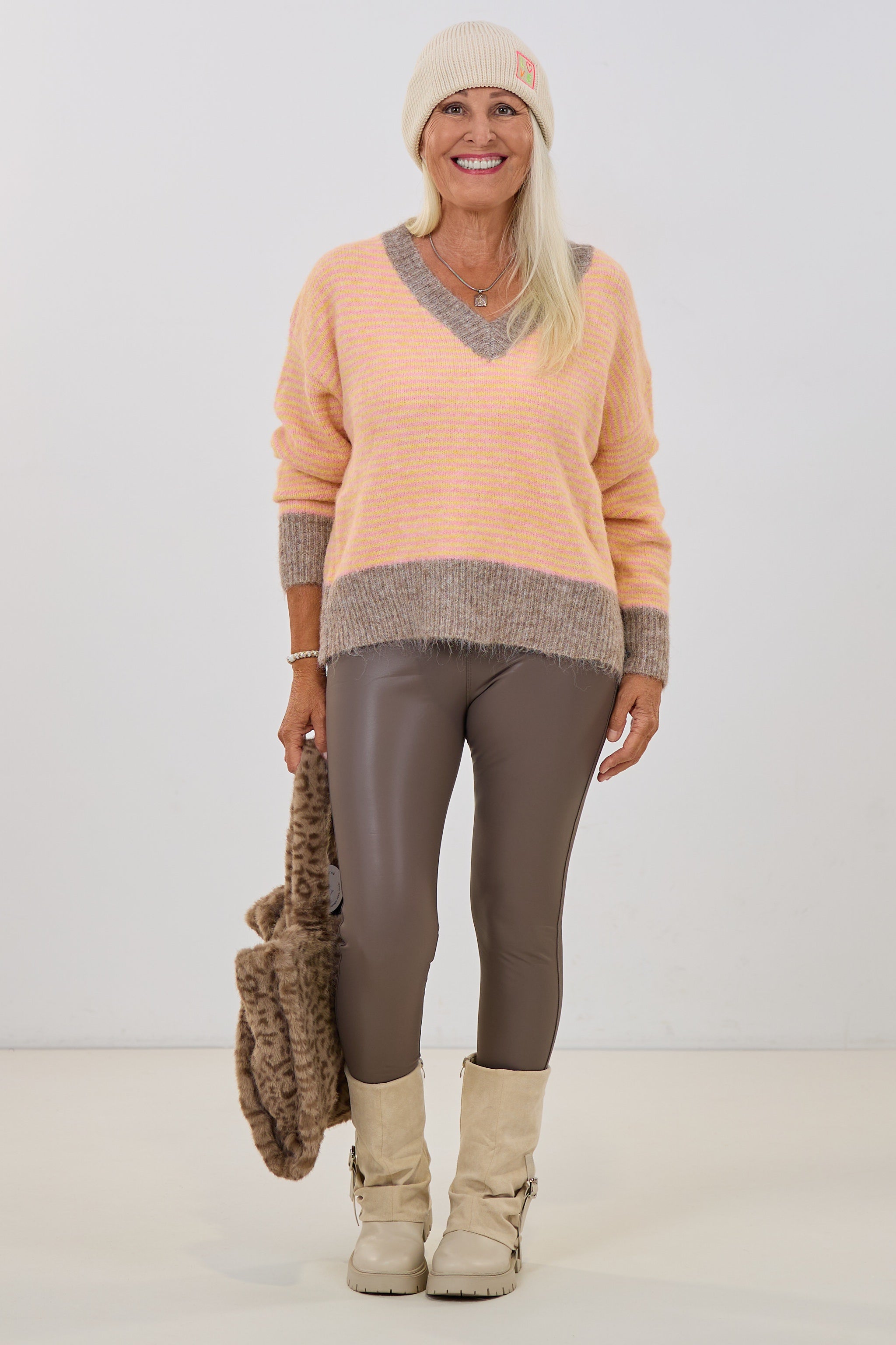 geringelter Pulli mit V-Ausschnitt, taupe-gelb-rosa