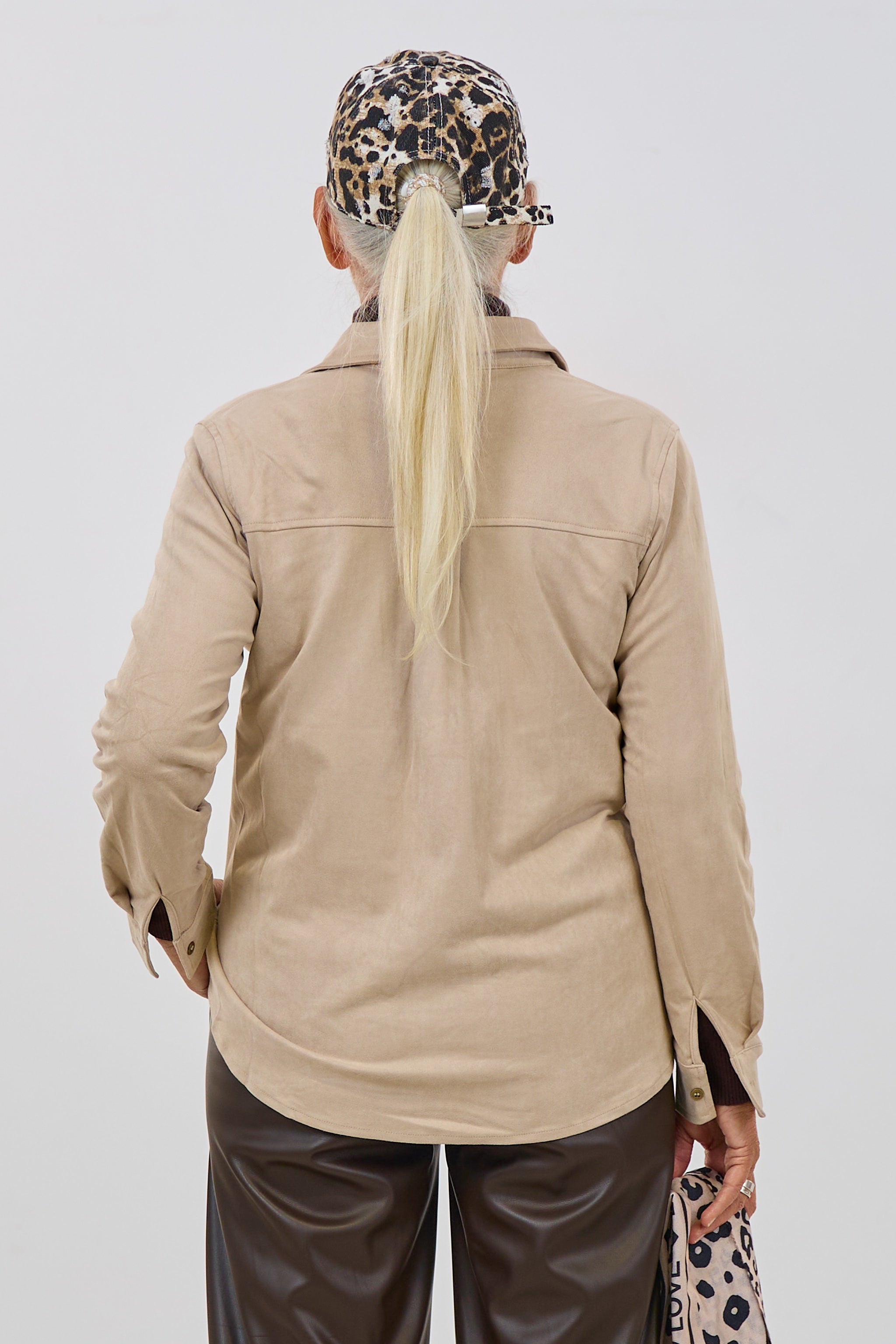 Bluse in Veloursleder-Optik, beige