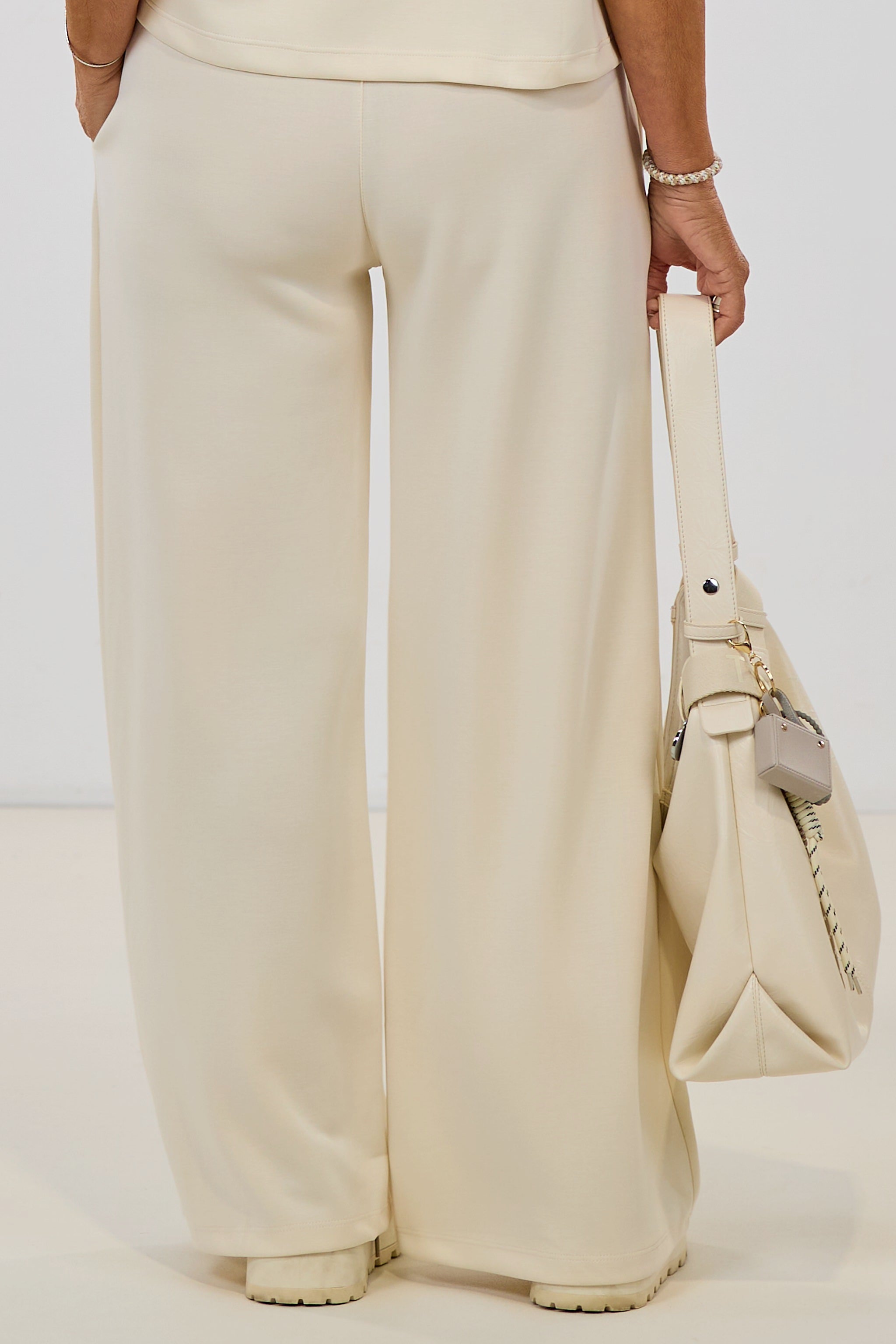 Cozy Hose mit Biese, creme