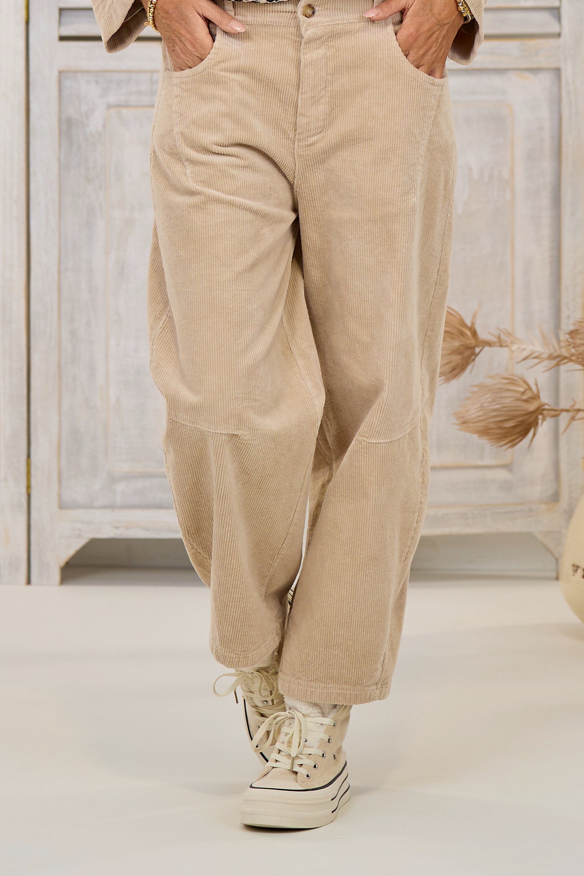 Cordhose im Balloon-Style, beige