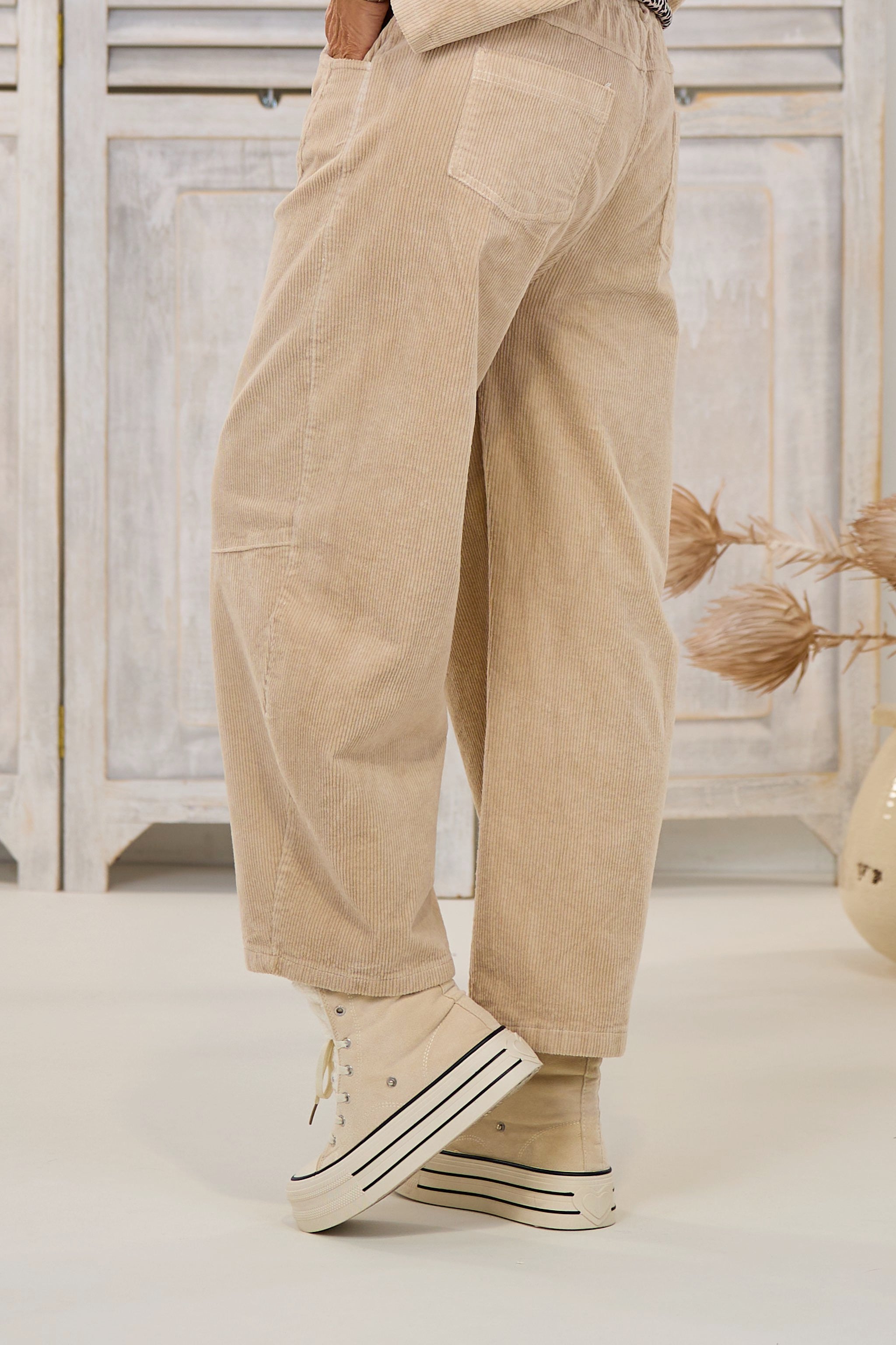 Cordhose im Balloon-Style, beige
