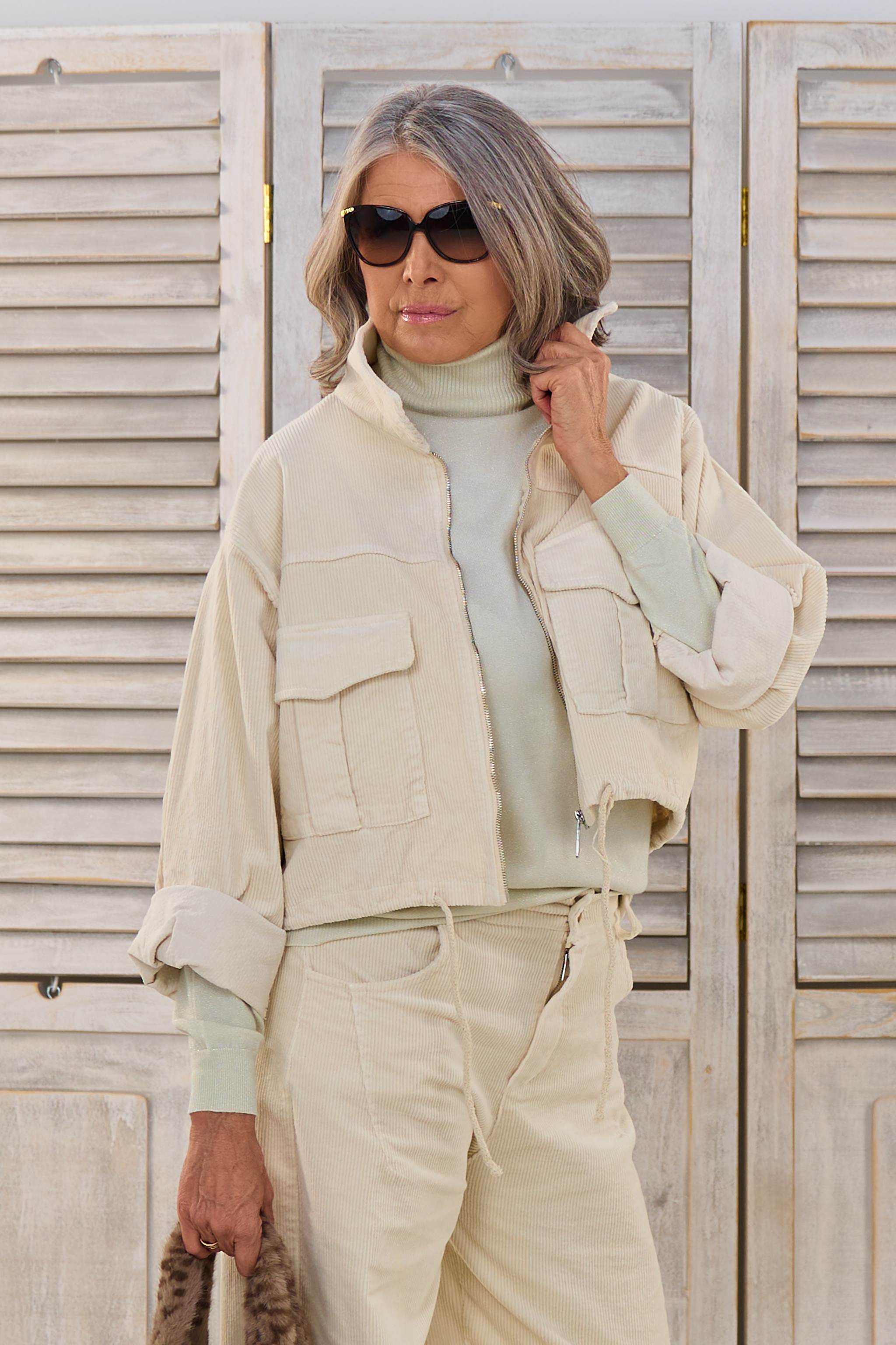 kurze Cordjacke, creme