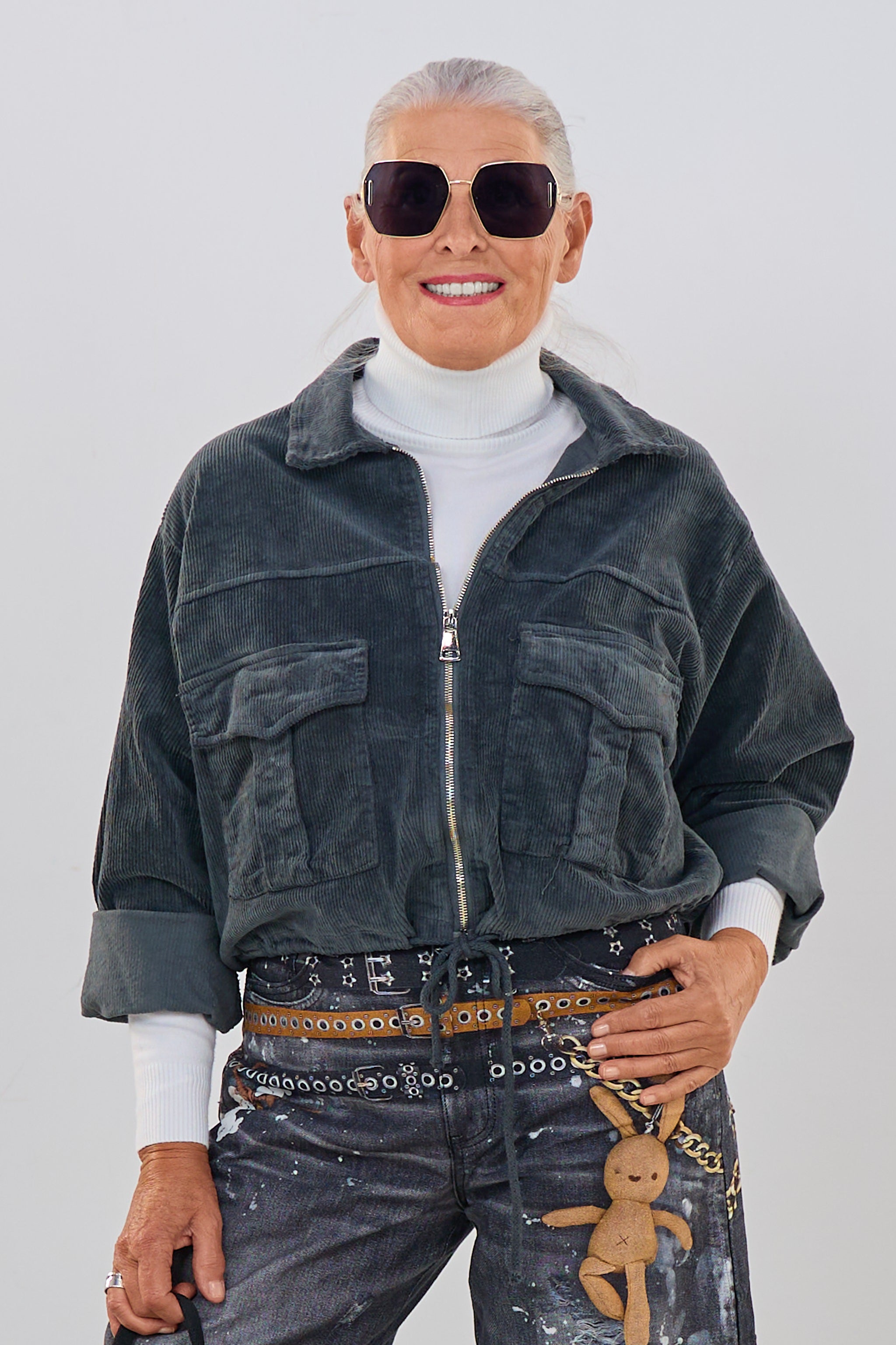 kurze Cordjacke, anthrazit