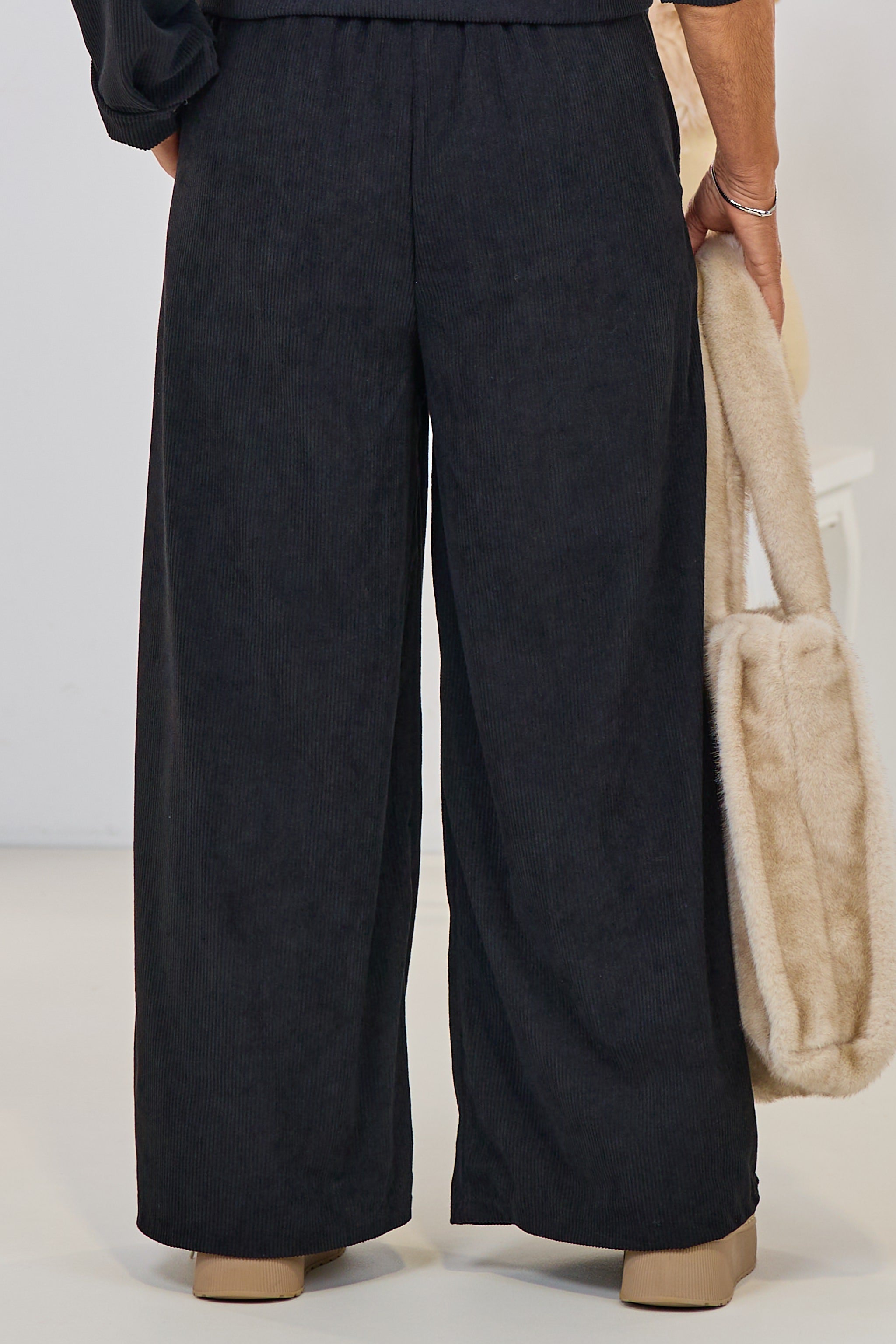 Cordhose super weiten Beinen, schwarz