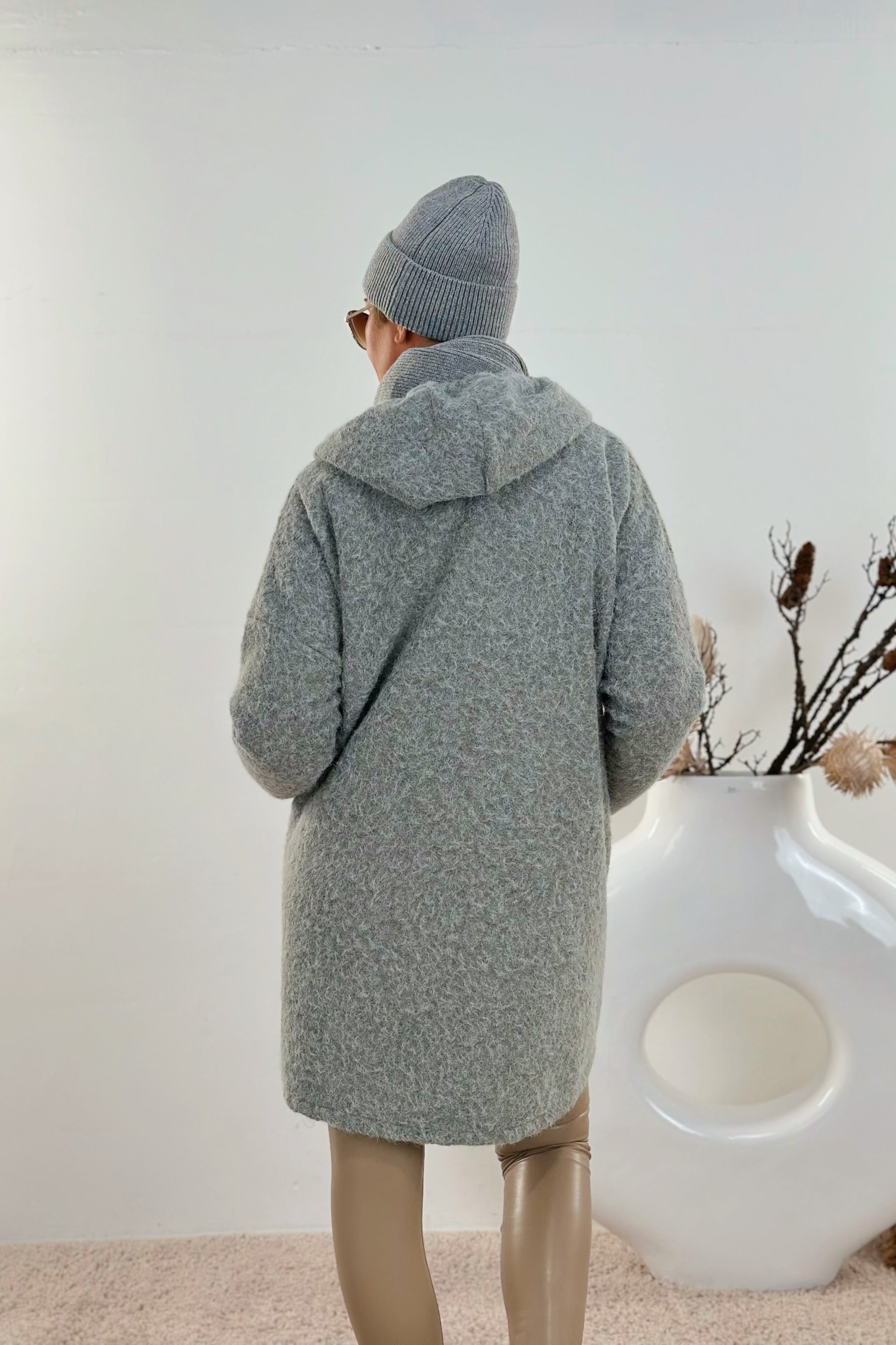 Leichte Kapuzenjacke in Woll-Optik, grau-grün