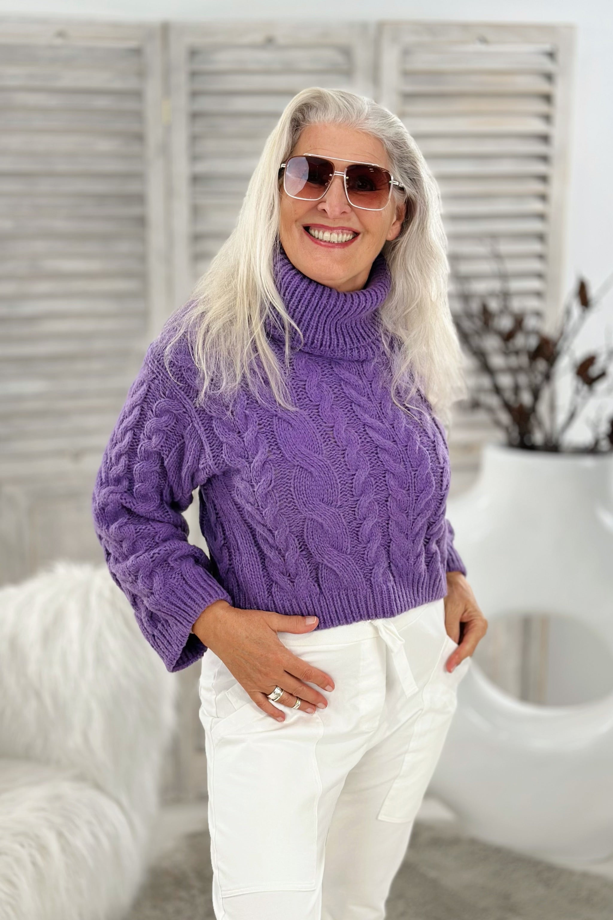 Crop Top Pulli mit Zopfmuster, lila