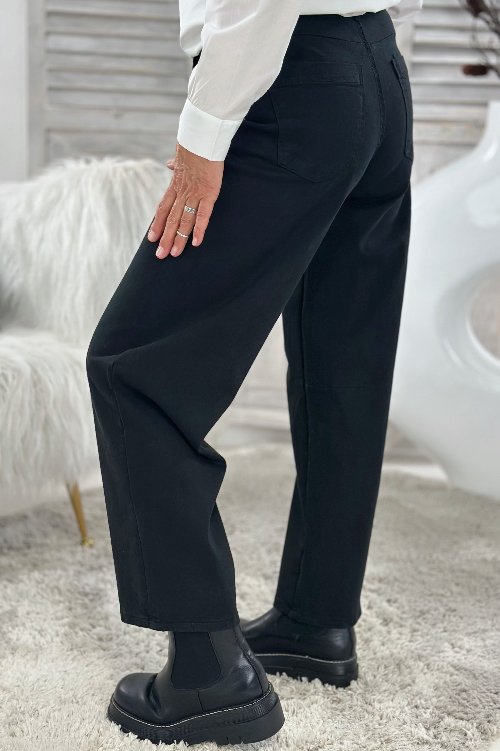 5-Pocket Balloon-Jeans, schwarz