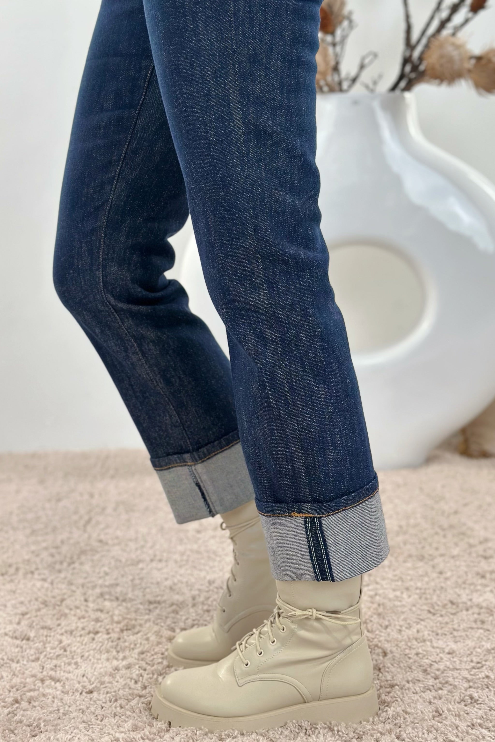 Push-Up Jeans mit breitem Aufschlag, dark denim