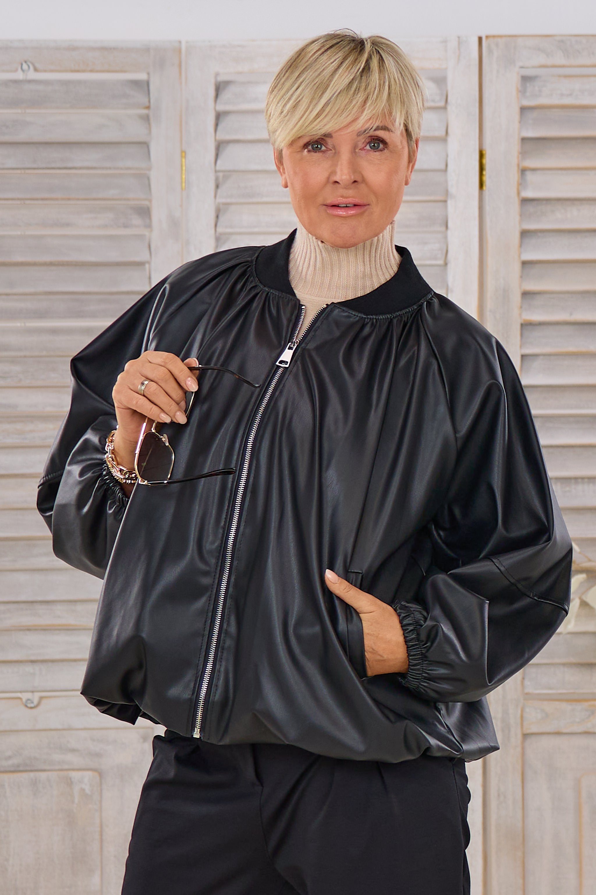 Kunstleder Blouson im Balloon-Style, schwarz