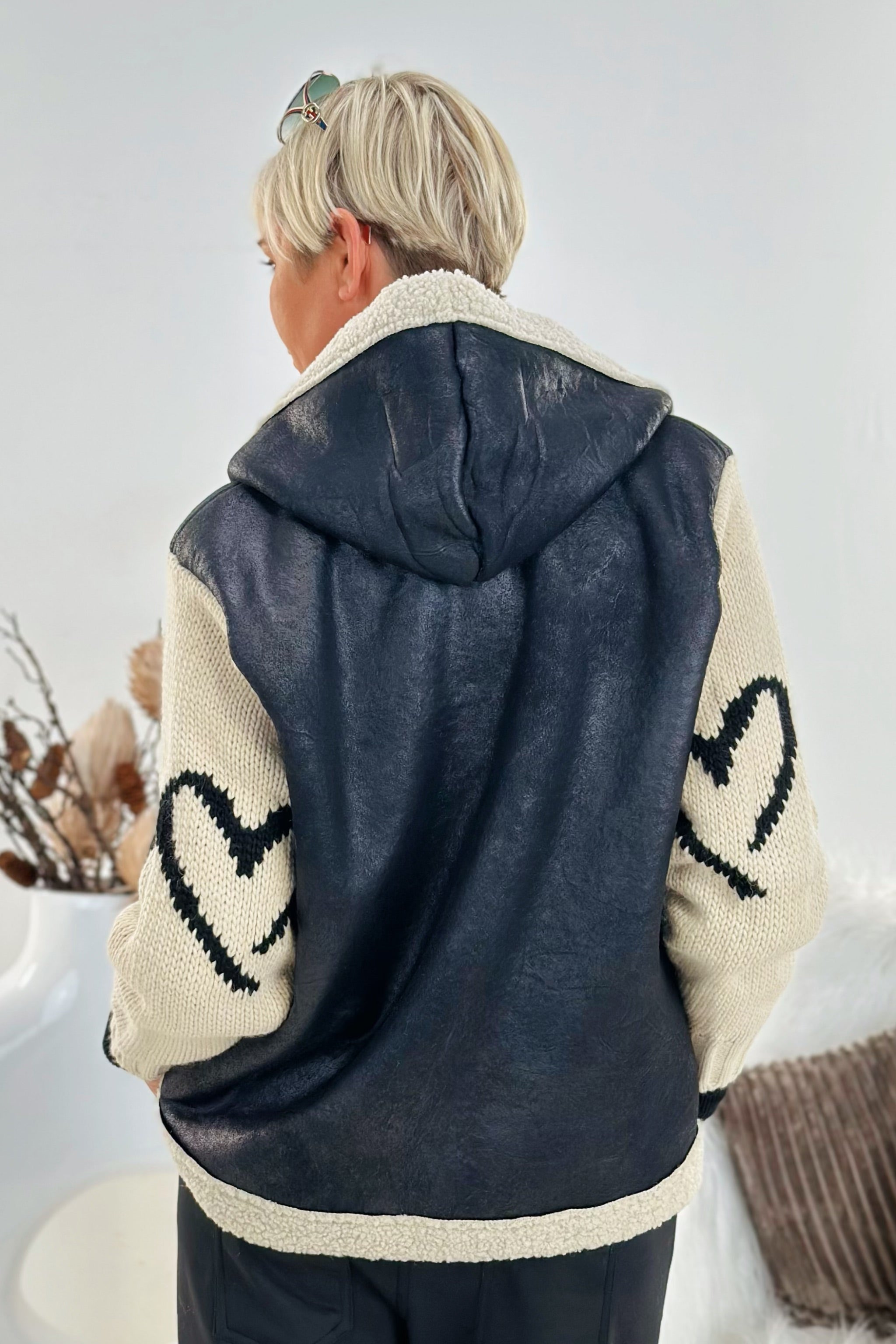 Hoodiejacke mit Teddyfell, schwarz-beige