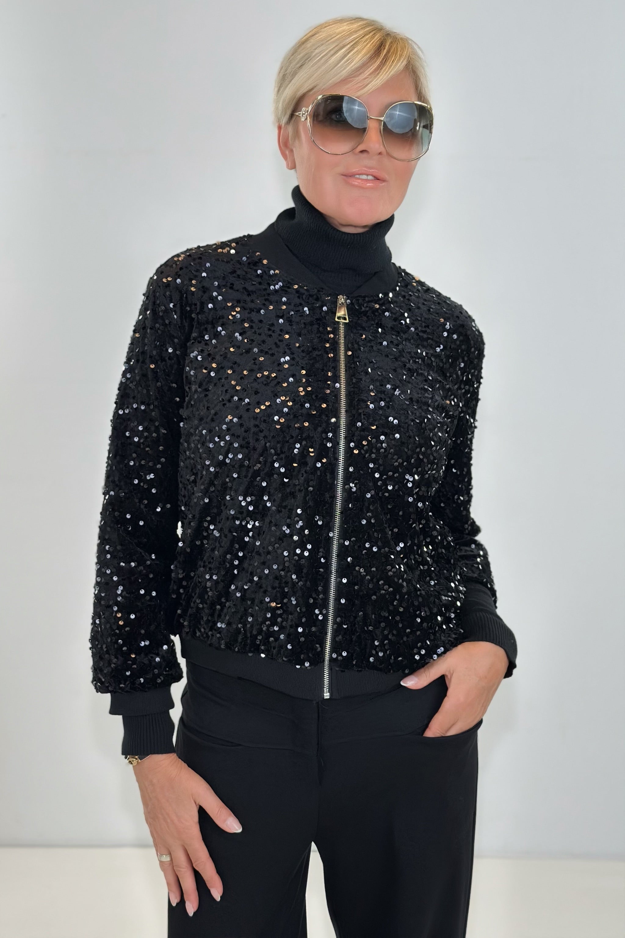 Pailletten besetzter Blouson, schwarz