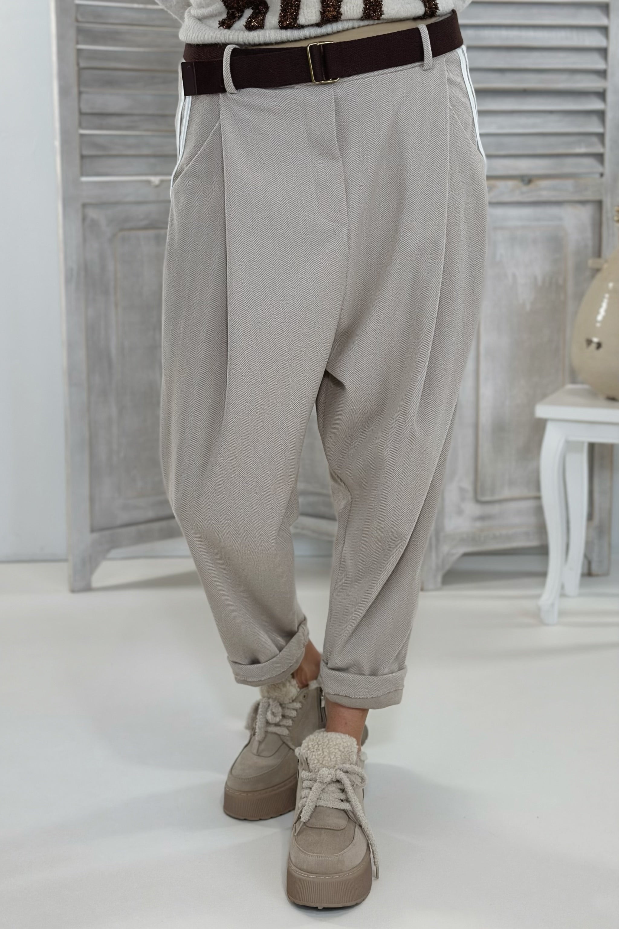 Baggy Hose Fischgrät, beige