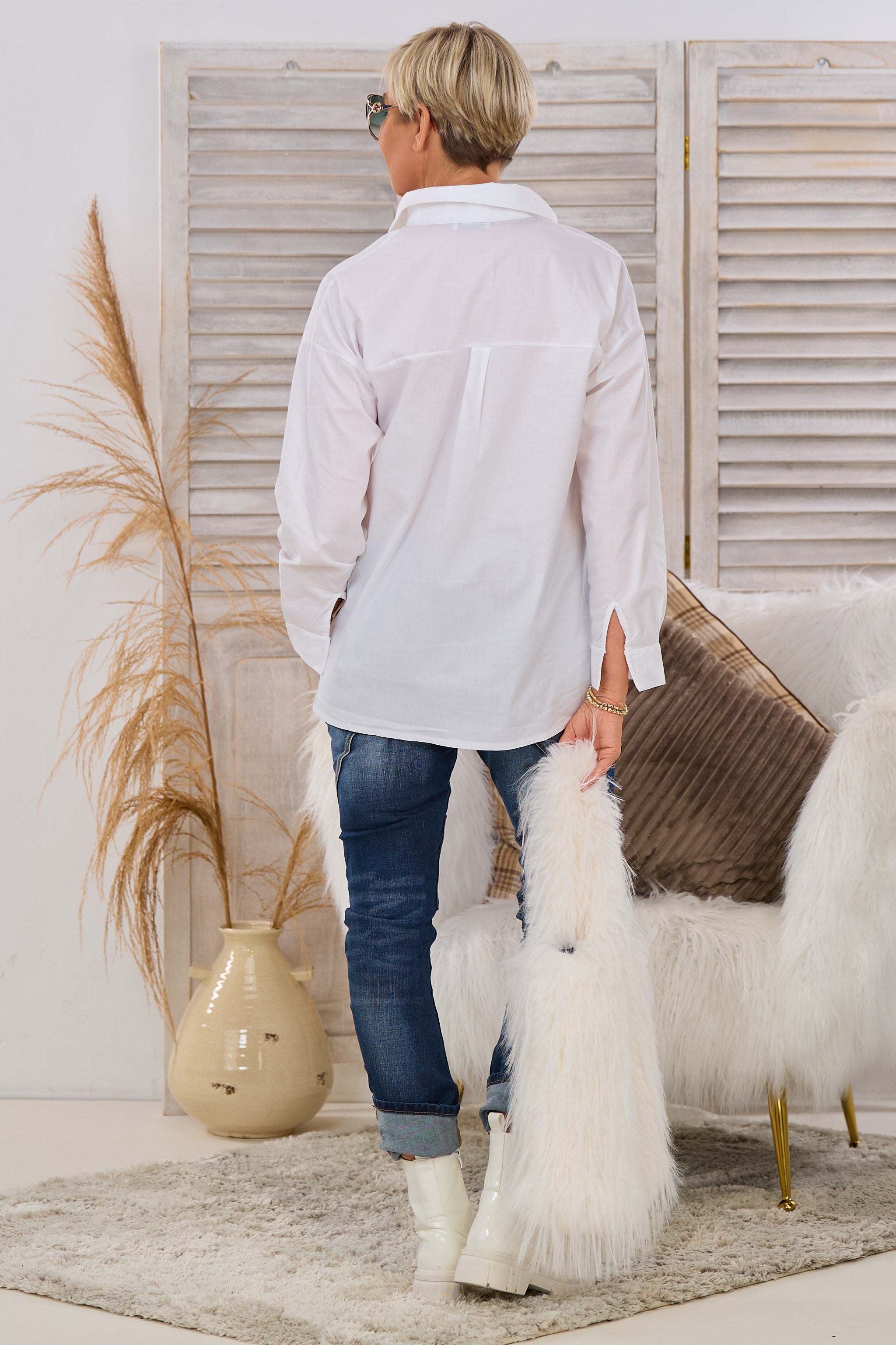 Bluse mit verdeckter Knopfleiste, weiß