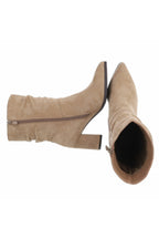Stiefelette in Wildlederoptik mit Absatz, beige