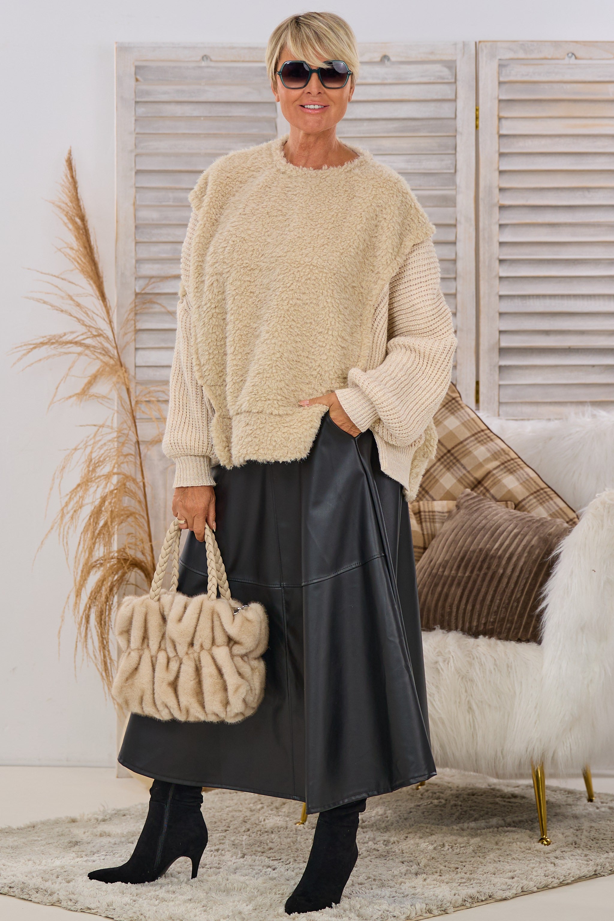 Pulli  im Sheep-Look, beige