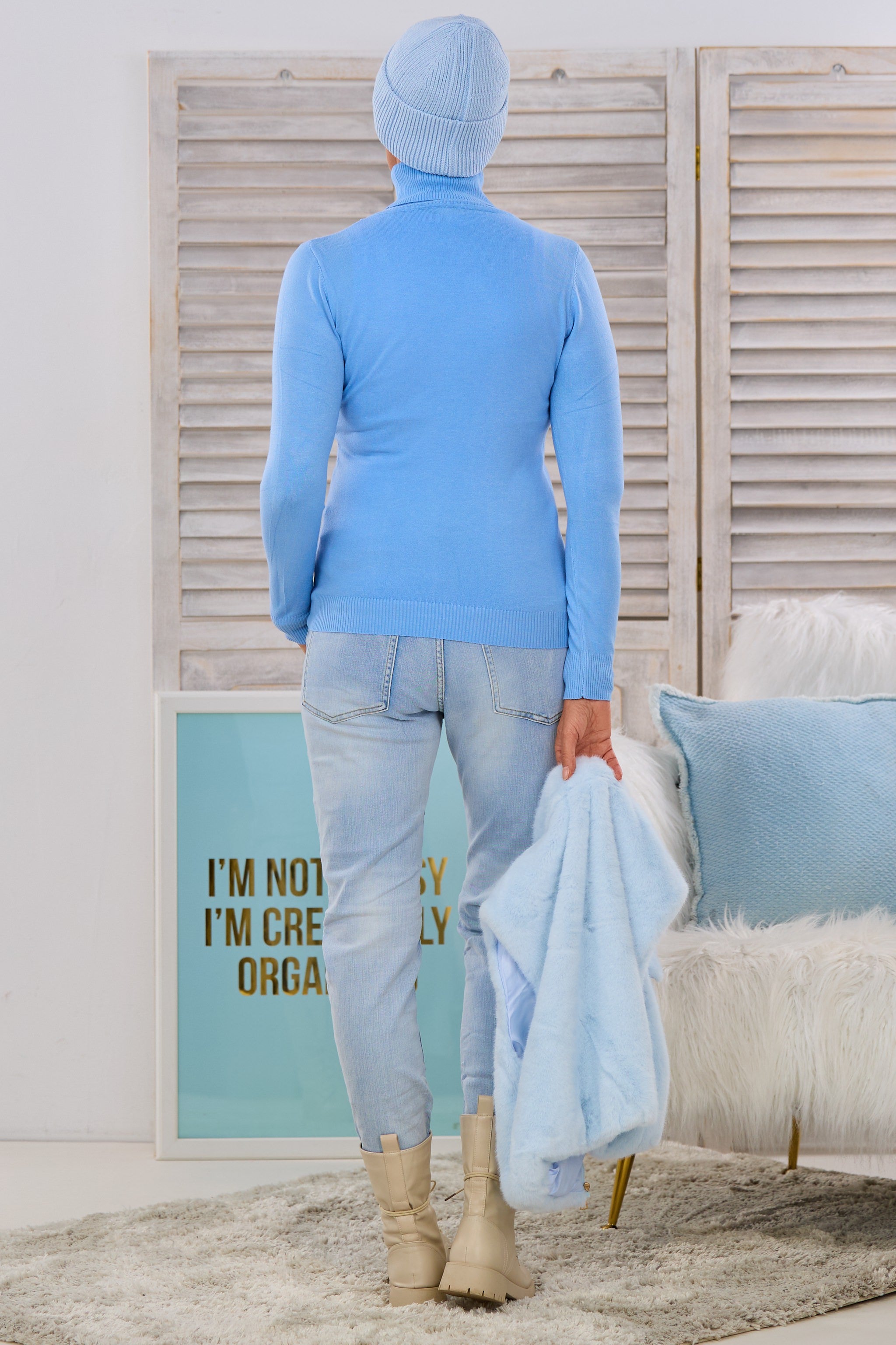 Rollkragen Pulli "Senorita", hellblau