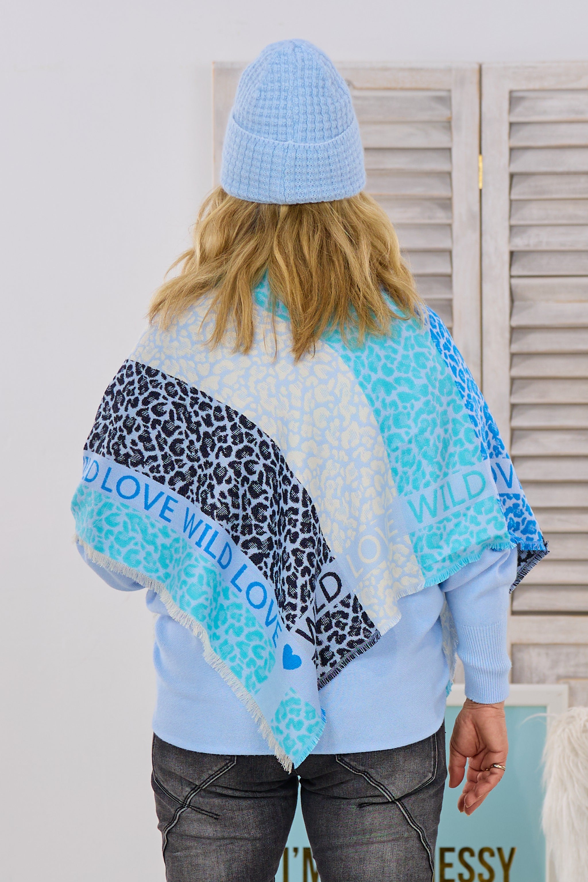 Quadratisches Tuch WILD LOVE, hellblau-türkis