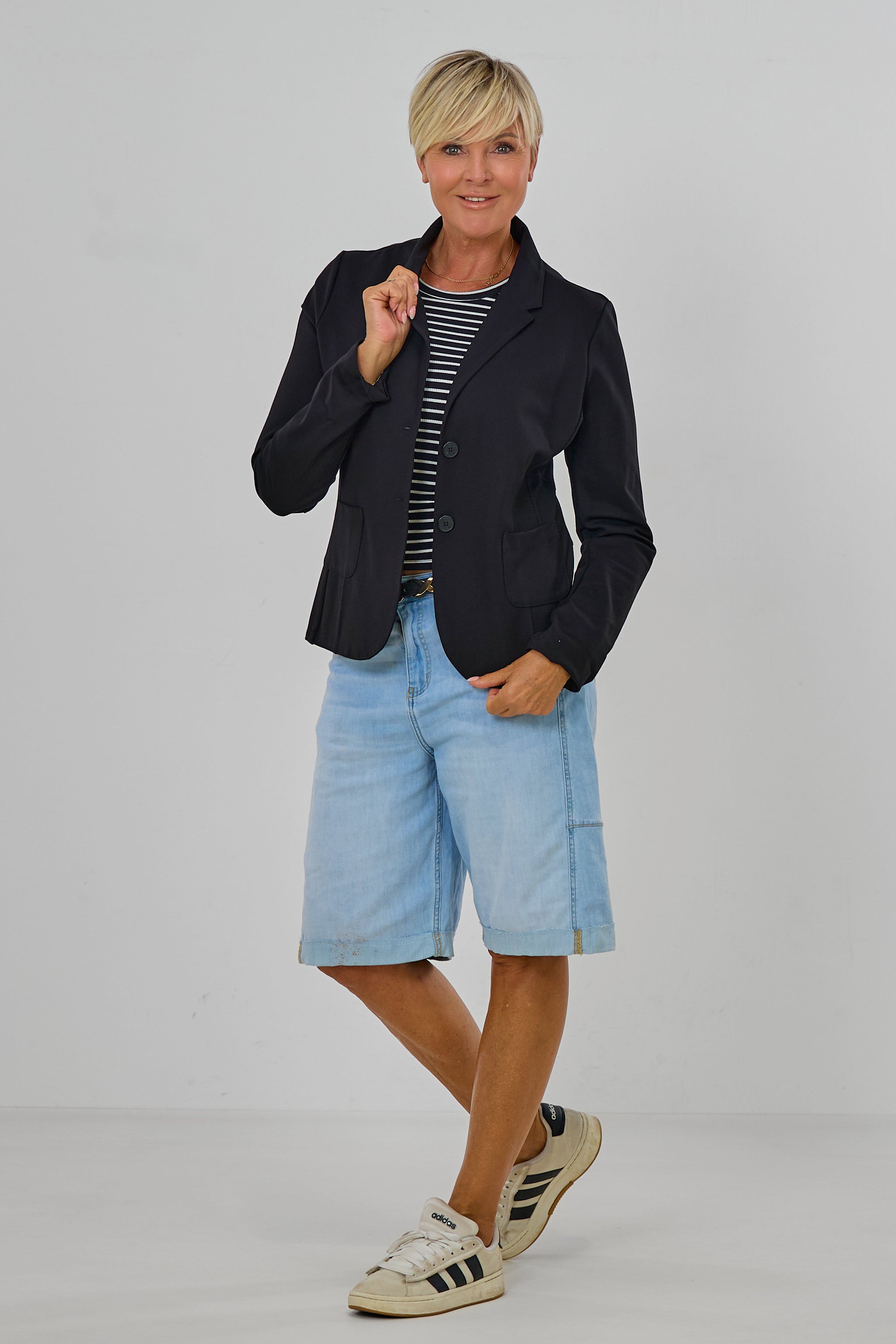 Blazer kurz, schwarz